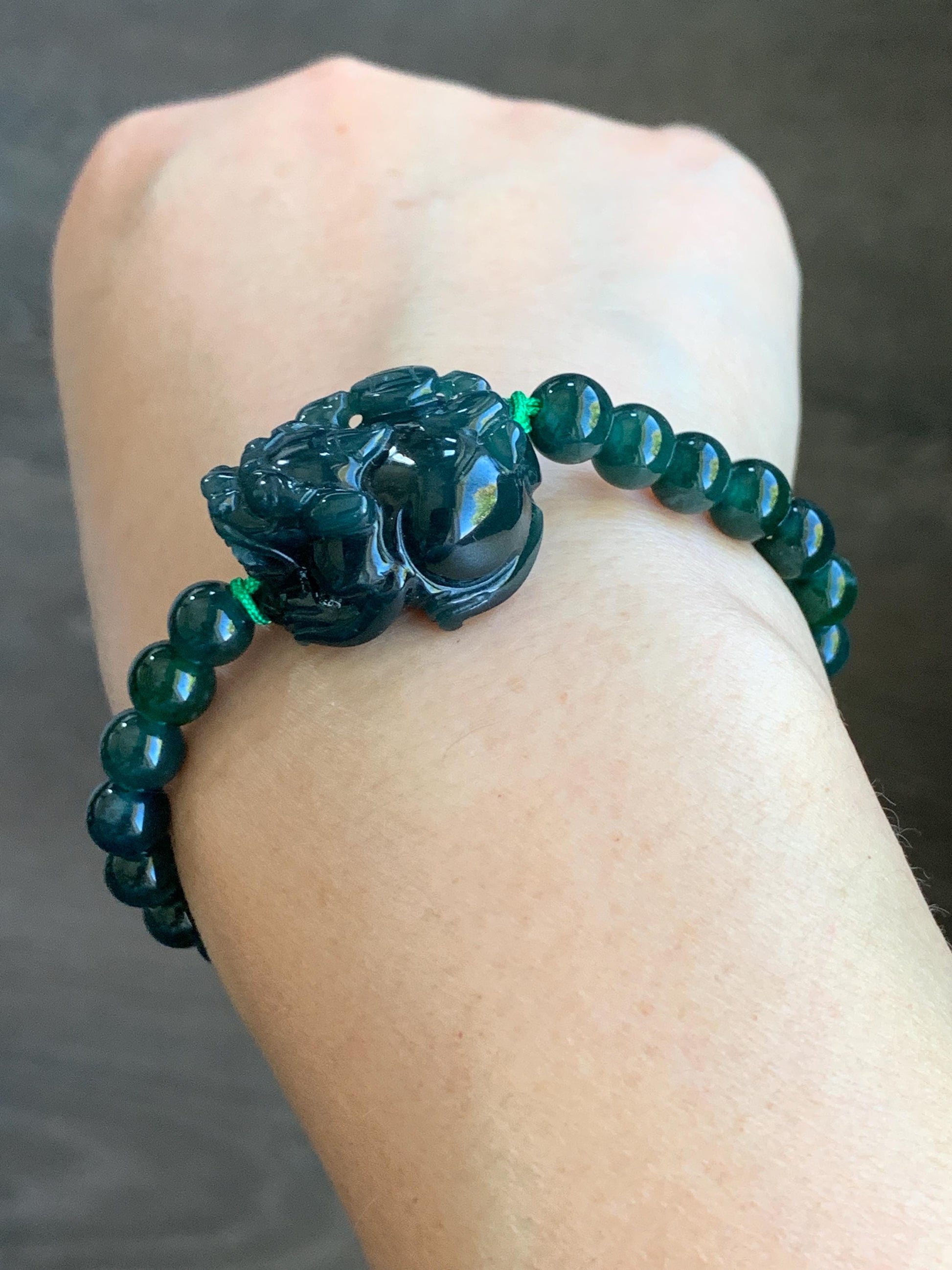 Natural Guatemalan Icy Translucent Gelatinous Dark Teal Green Jadeite Pixiu Beaded Bracelet 6.8mm 6.75” 23g 天然冰危深蓝绿翡翠貔貅圆珠手串 WXC98S