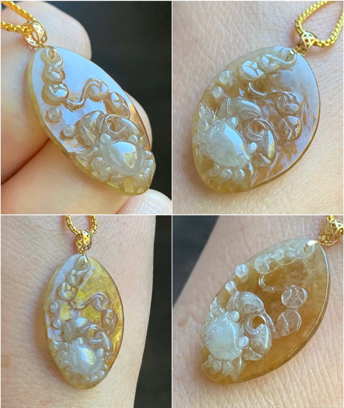 Stunning Natural Burmese Premium Bicolored Icy Highly Translucent Jadeite Crab & Coins Pendant 18K Yellow Gold 3g 天然缅甸冰黄翡双色翡翠螃蟹八方来财吊坠