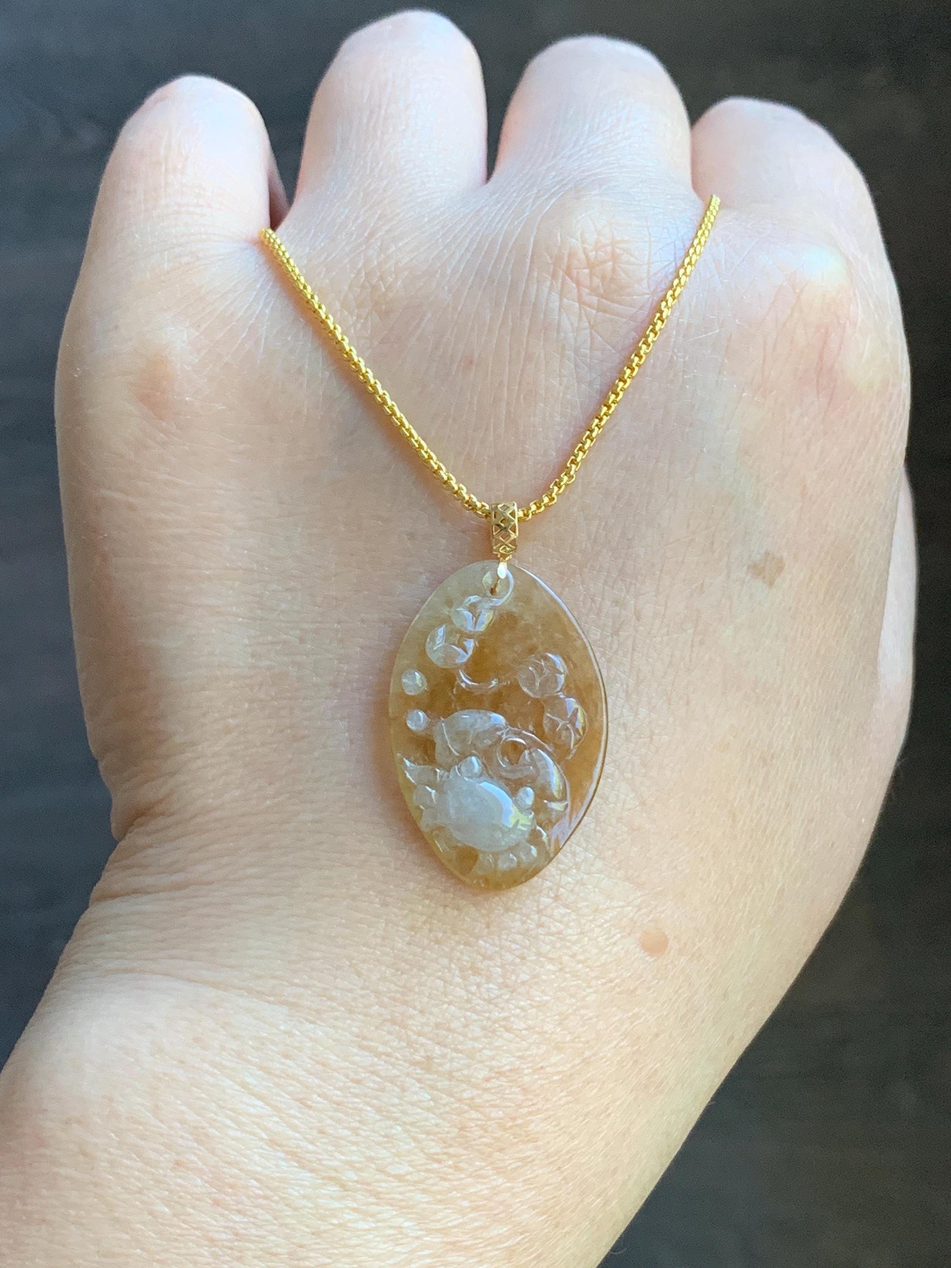 Stunning Natural Burmese Premium Bicolored Icy Highly Translucent Jadeite Crab & Coins Pendant 18K Yellow Gold 3g 天然缅甸冰黄翡双色翡翠螃蟹八方来财吊坠