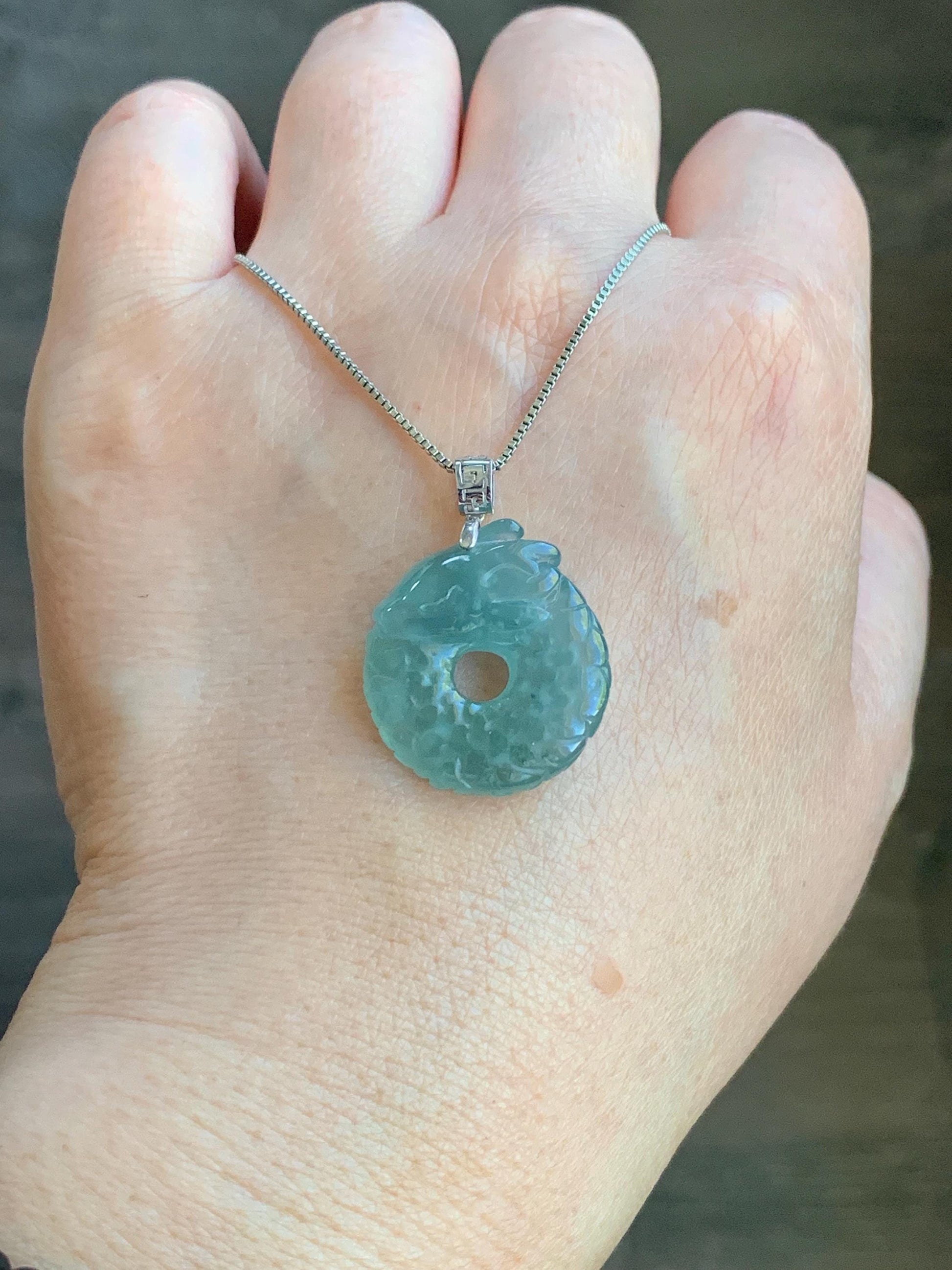 Natural Guatemalan Icy Translucent Gelatinous Teal Blue Jadeite Dragon Ping An Kou Donut Pendant 18K White Gold 5g 天然缅甸冰胶蓝绿翡翠盘龙平安扣吊坠 WLK74A