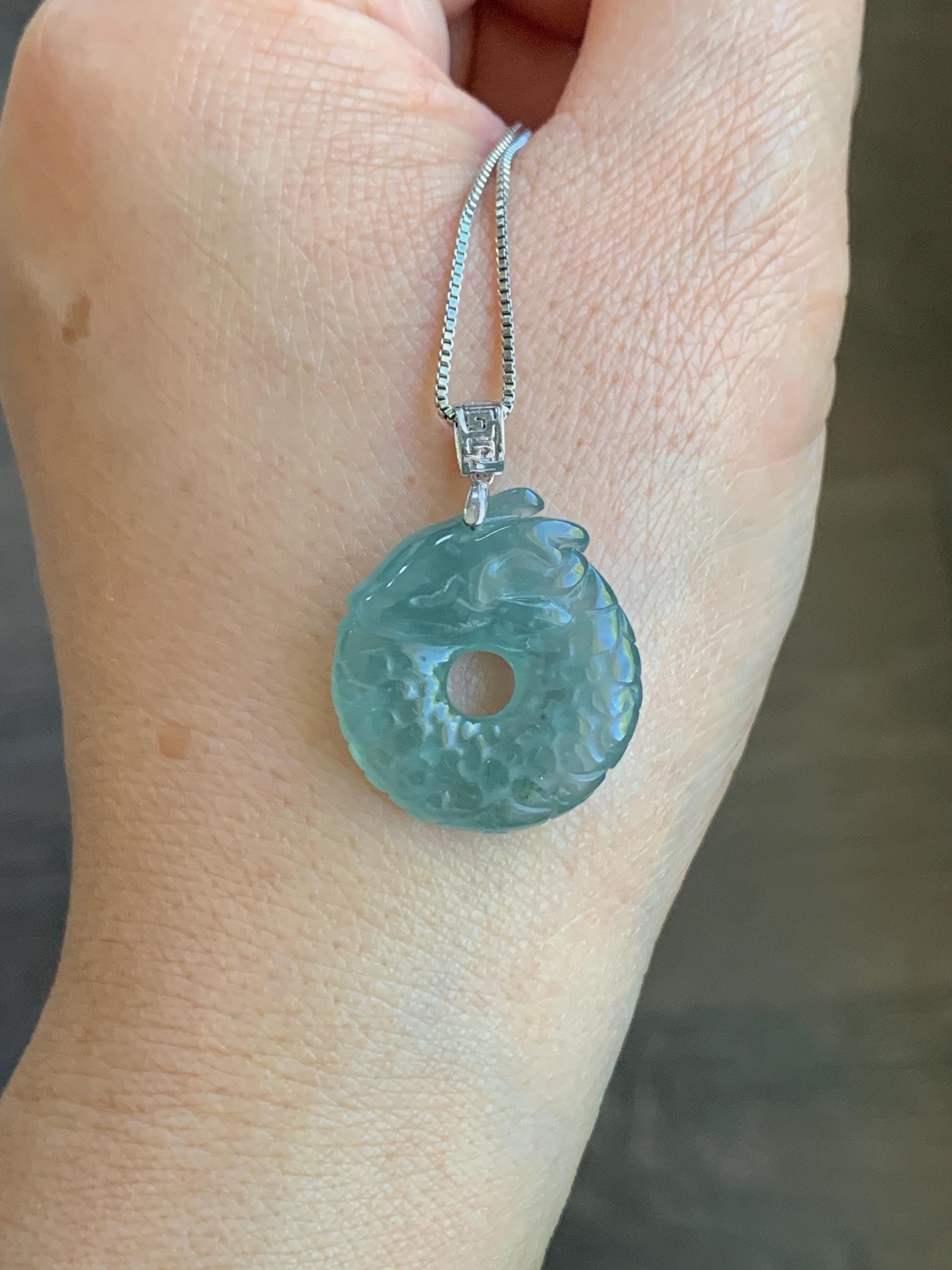 Natural Guatemalan Icy Translucent Gelatinous Teal Blue Jadeite Dragon Ping An Kou Donut Pendant 18K White Gold 5g 天然缅甸冰胶蓝绿翡翠盘龙平安扣吊坠 WLK74A