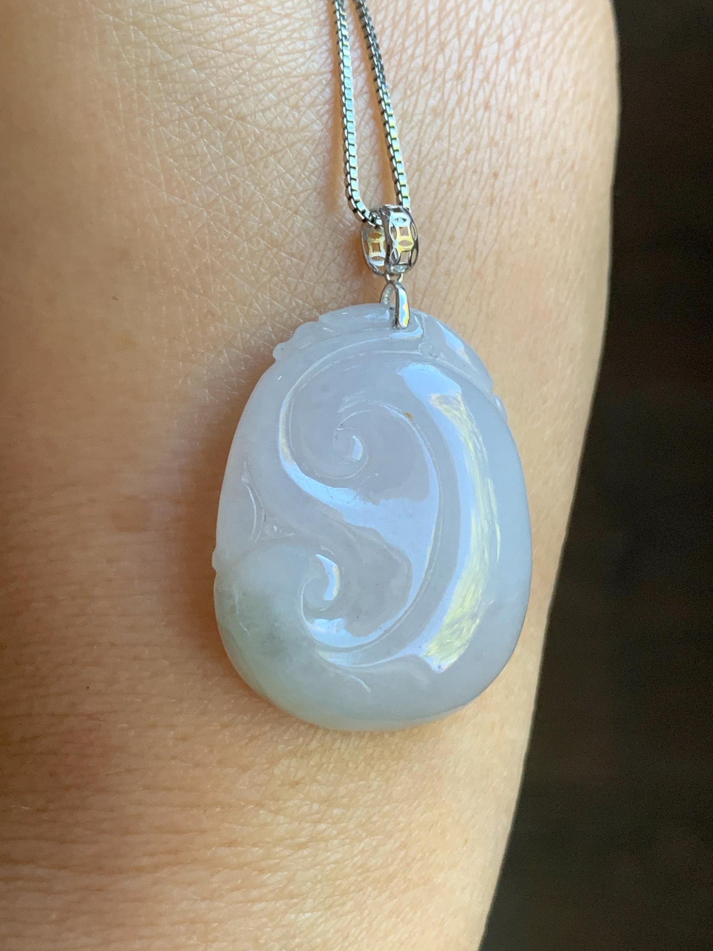 Natural Burmese Icy Translucent Light Lilac Light Green Marbled Jadeite Carved Ruyi Pendant 18K White Gold 8g 天然缅甸细糯冰淡春彩翡翠如意镶嵌吊坠