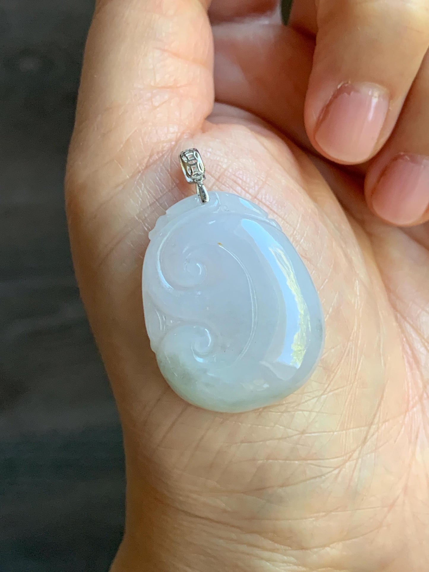 Natural Burmese Icy Translucent Light Lilac Light Green Marbled Jadeite Carved Ruyi Pendant 18K White Gold 8g 天然缅甸细糯冰淡春彩翡翠如意镶嵌吊坠