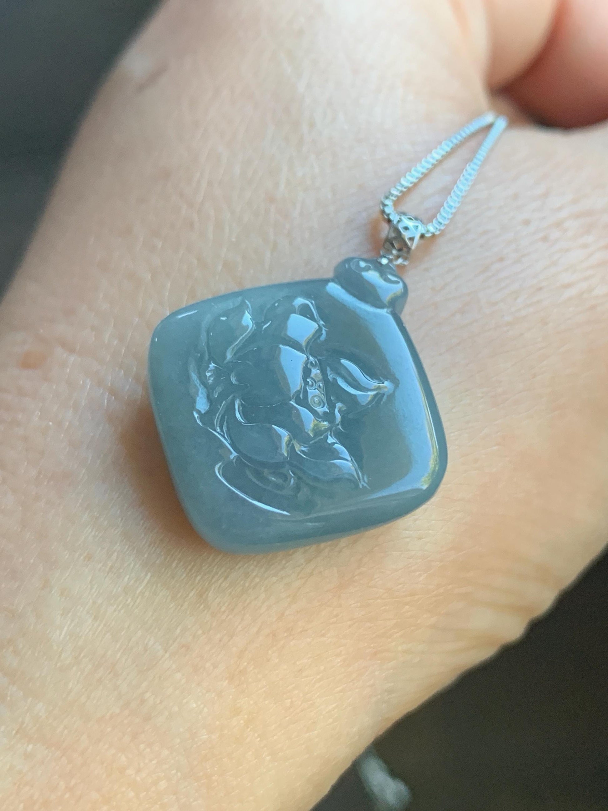 Natural Guatemalan Icy Translucent Light Dusty Blue Jadeite Lotus Flower Pendant 18K White Gold 4g 天然冰危淡蓝翡翠莲花镶嵌吊坠 LDQL