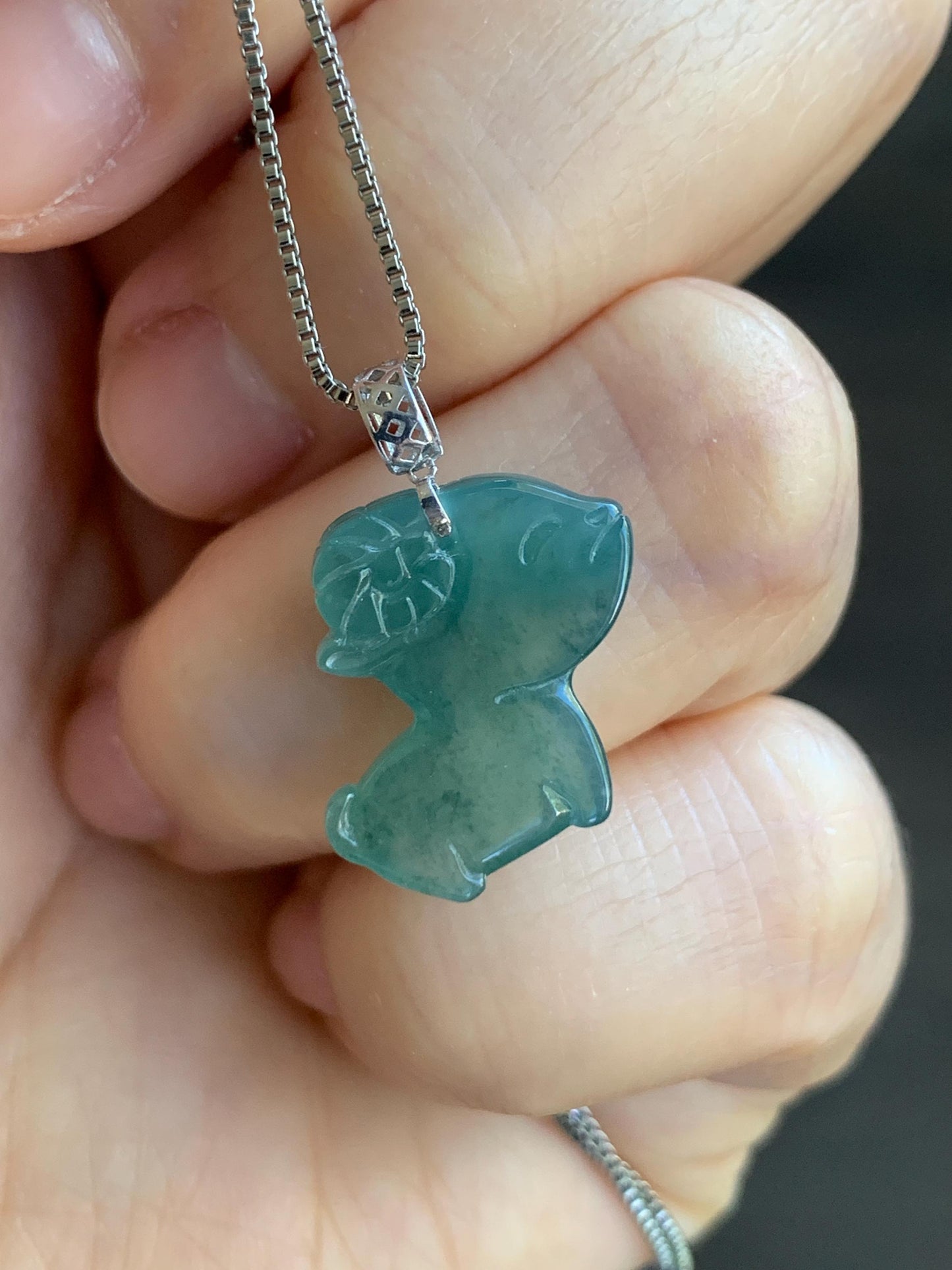 Natural Guatemalan Icy Translucent Gelatinous Teal Green Jadeite Baby Sheep Ram Pendant 18K White Gold 2g 天然冰胶危蓝绿翡翠小羊镶嵌吊坠 XDW72A