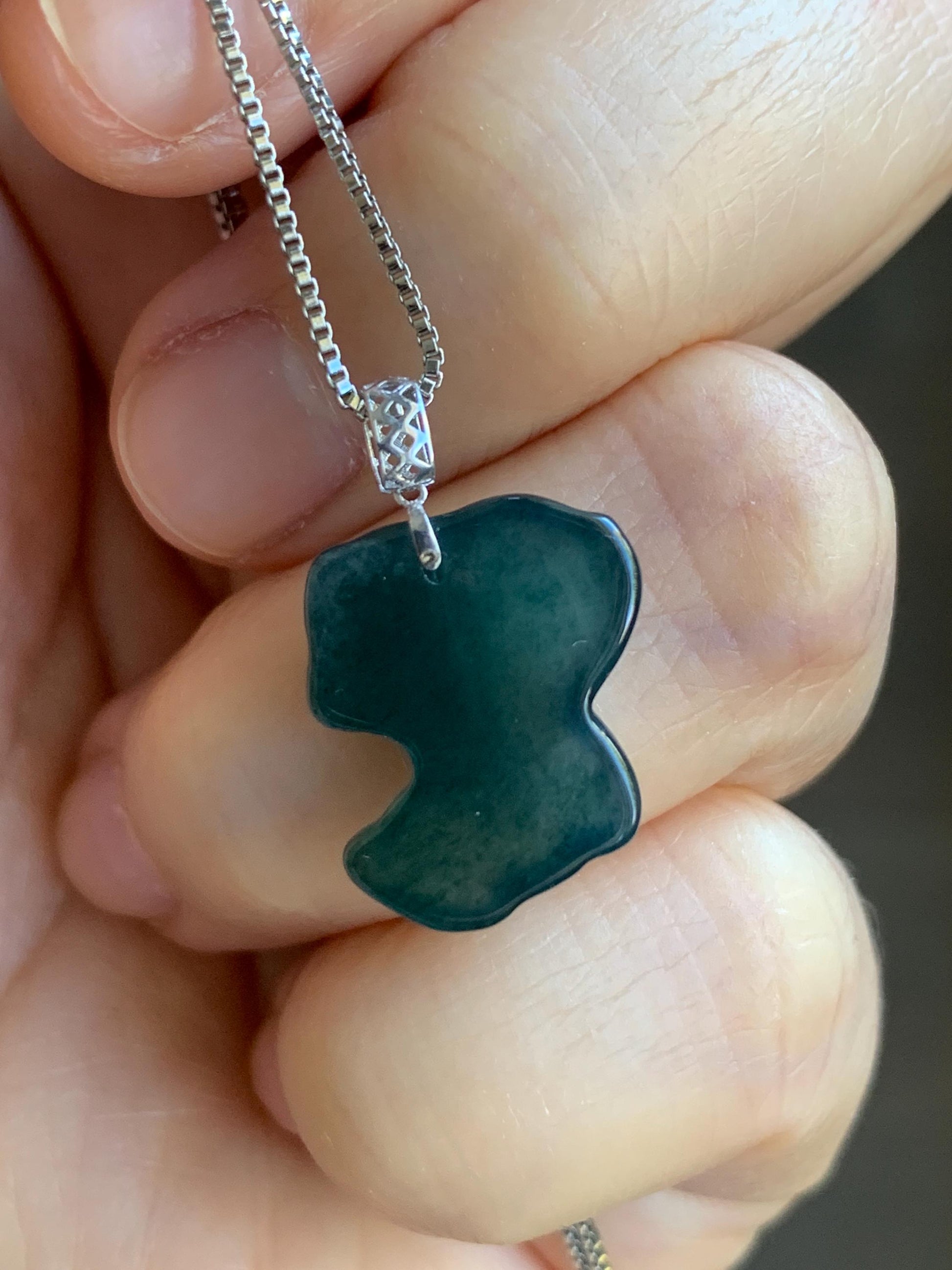 Natural Guatemalan Icy Translucent Gelatinous Deep Teal Blue Jadeite Baby Sheep Ram Pendant 18K White Gold 2g 天然冰胶危深蓝绿翡翠小羊镶嵌吊坠 XDW72B