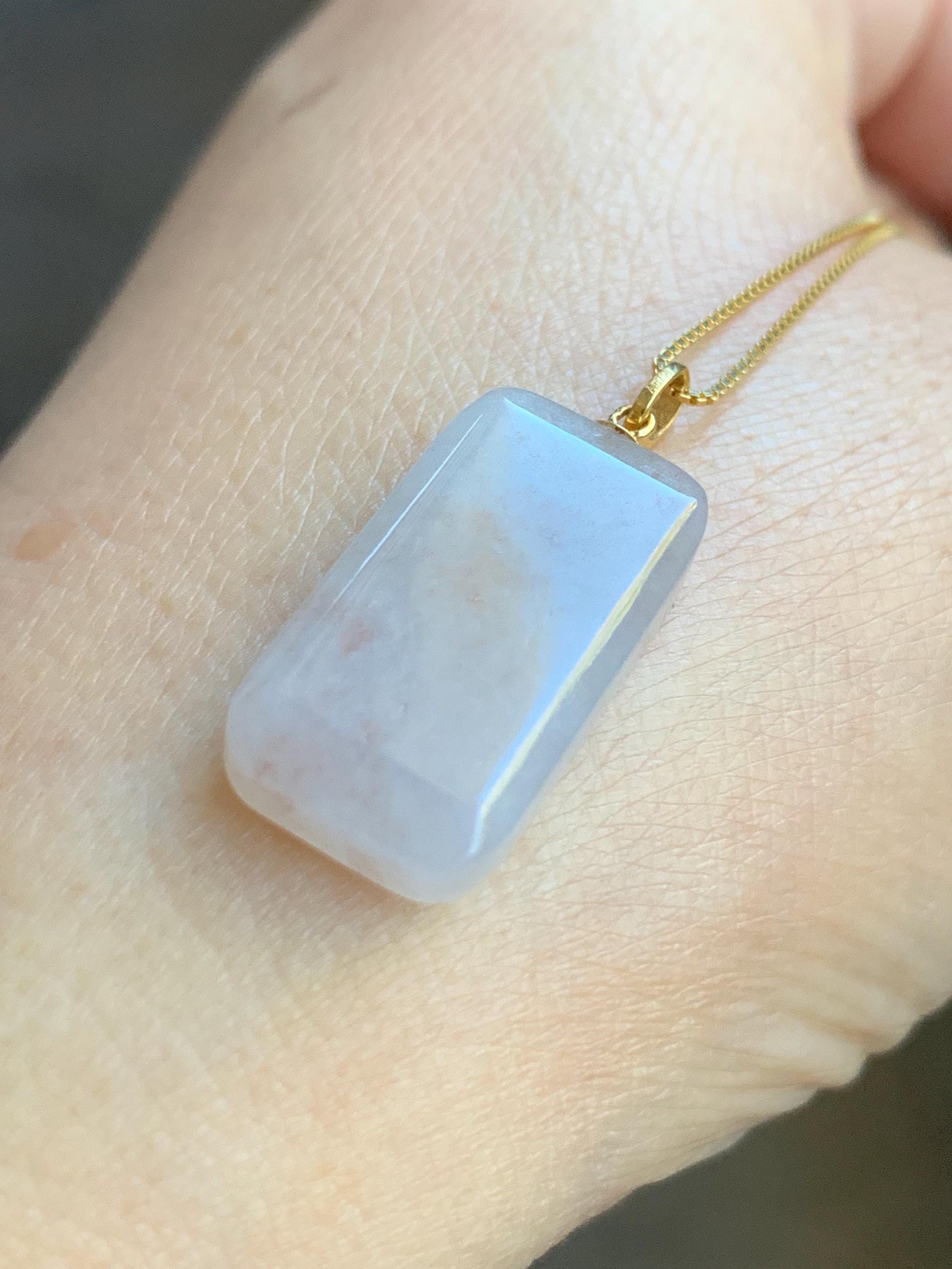 Petite Natural Burmese Icy Translation Golden Marbled Jadeite Rectangle Wu Shi Pai Pendant 18K Yellow Gold 4g 天然缅甸冰桂花糕撒金翡翠小无事牌镶嵌吊坠