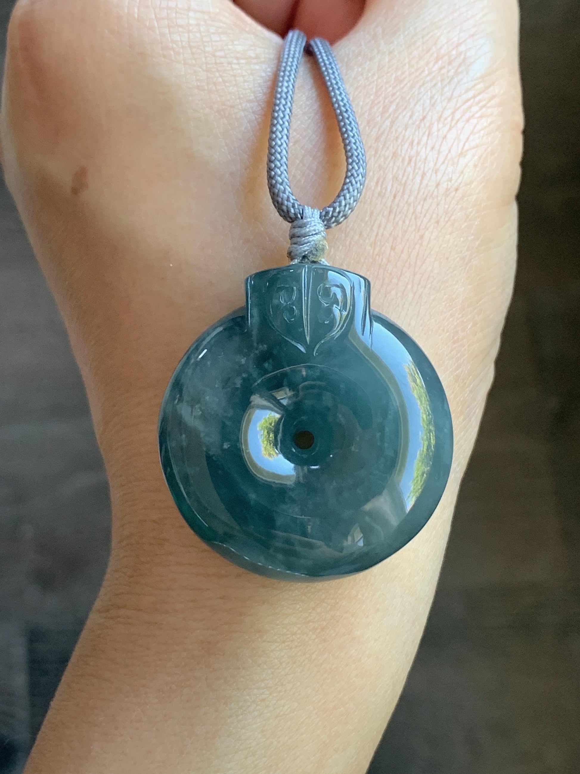 Large Natural Guatemalan Icy Translucent Indigo Blue Blueberry Jadeite Retro Style Ping An Kou Donut Pendant Rope Necklace 天然老种冰危蓝莓翡翠平安扣吊坠