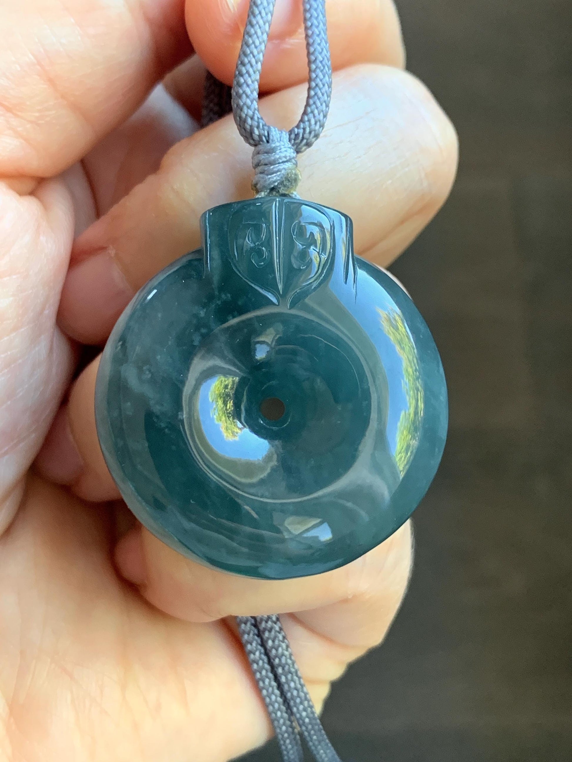 Large Natural Guatemalan Icy Translucent Indigo Blue Blueberry Jadeite Retro Style Ping An Kou Donut Pendant Rope Necklace 天然老种冰危蓝莓翡翠平安扣吊坠