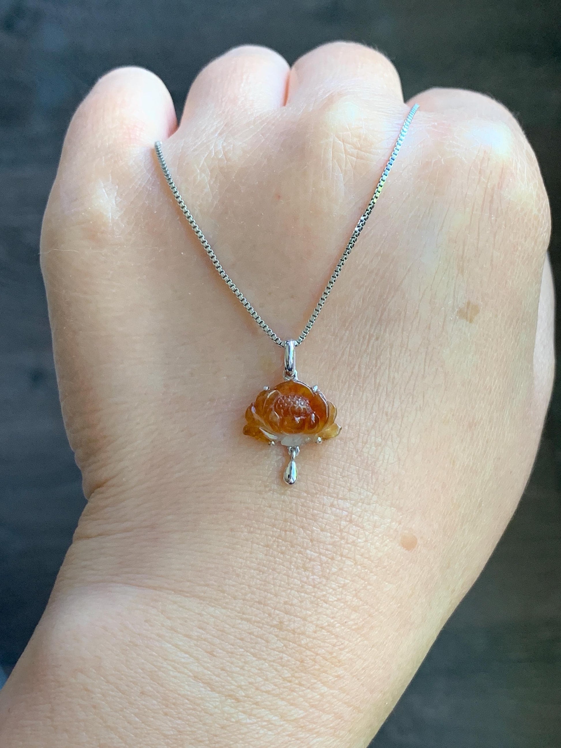 Certified Natural Burmese Icy Translucent Rich Cognac Jadeite Carved Lotus Flower Petite Pendant 18K White Gold 1g 天然缅甸冰红翡翠莲花镶嵌吊坠 3030