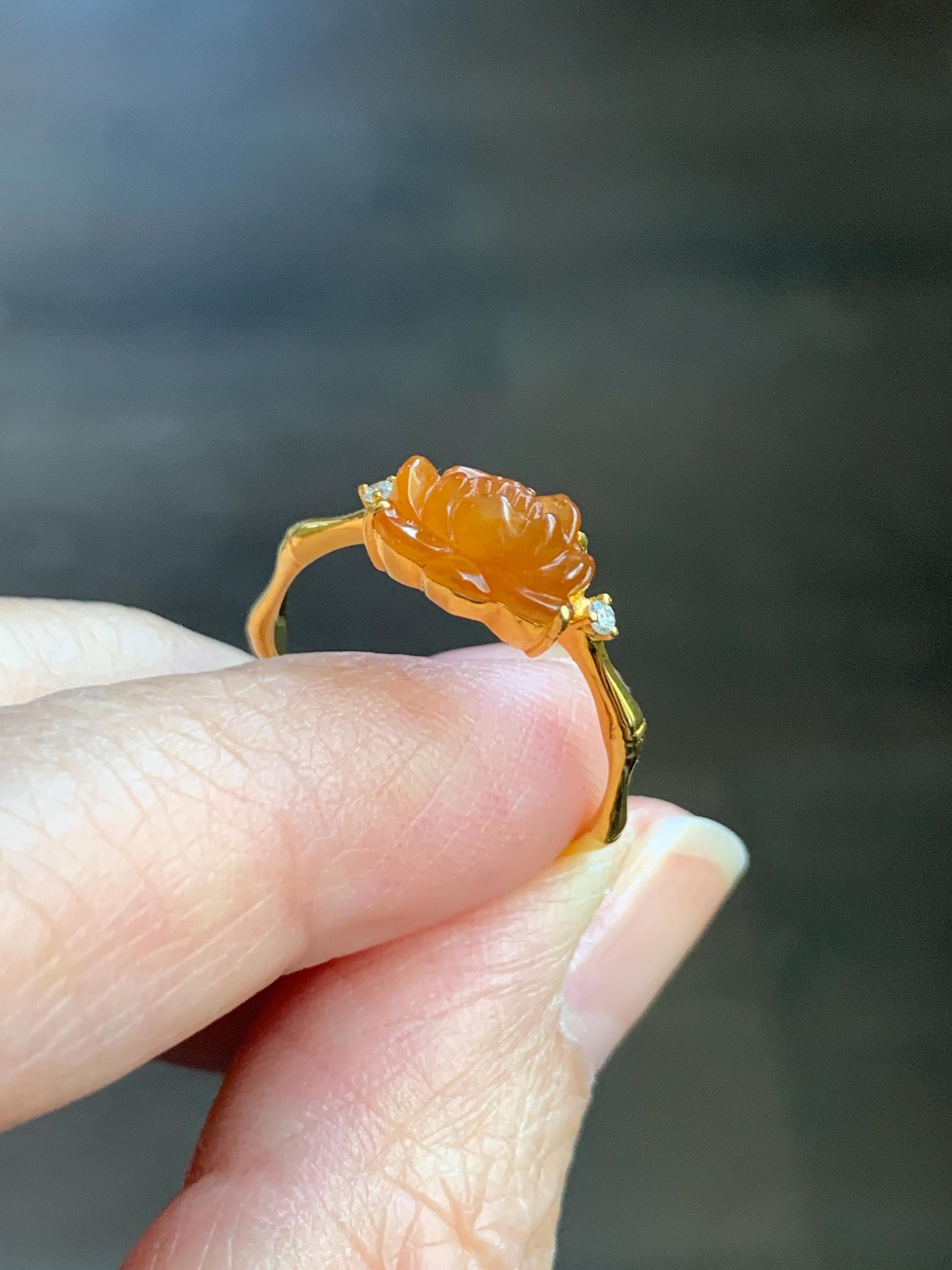 Certified Natural Burmese Icy Translucent Rich Cognac Jadeite Lotus Flower Ring 18K Yellow Gold Diamonds Size 7.25 US 2g 天然缅甸冰红翡翠莲花镶嵌戒指 3043