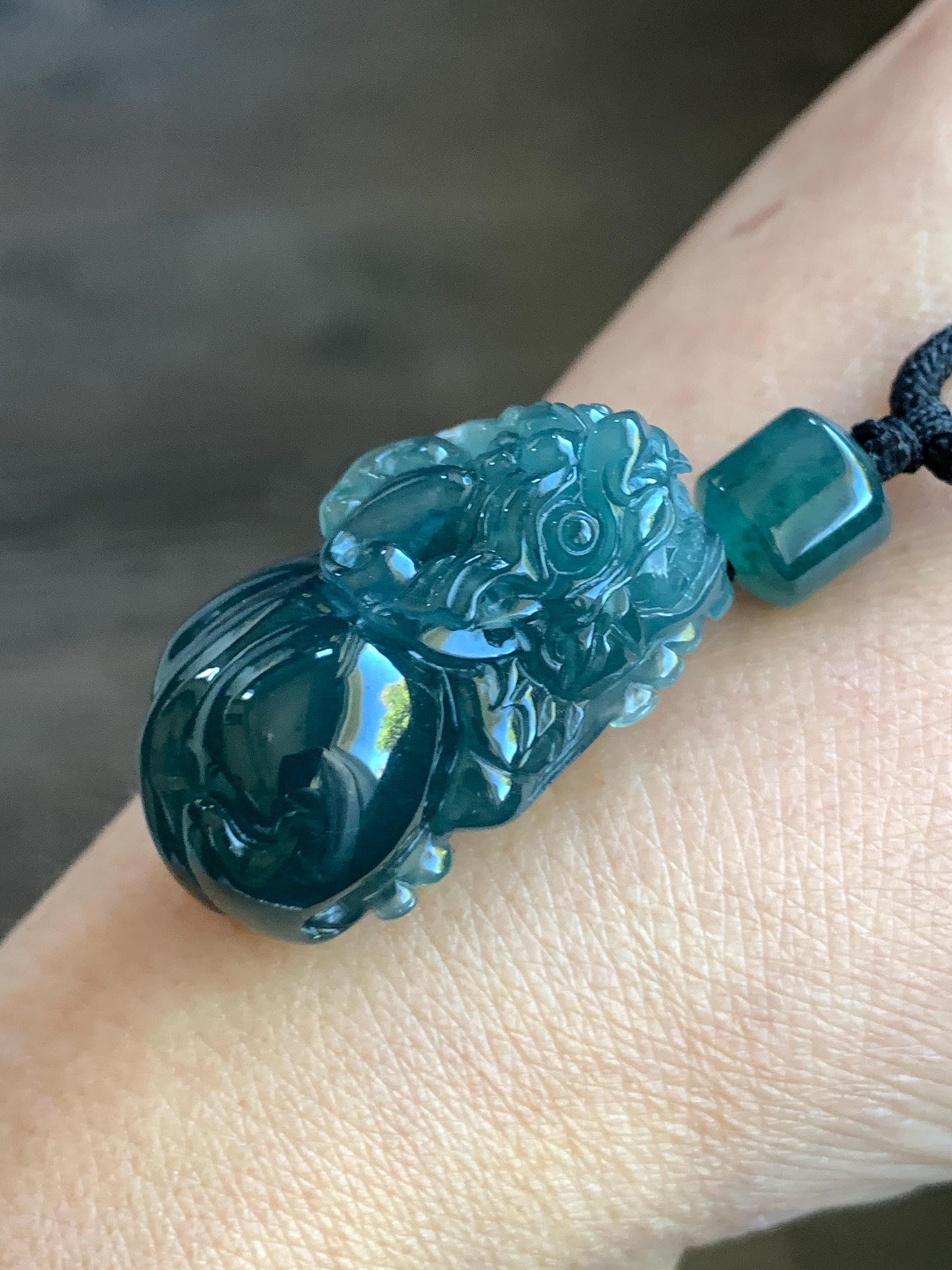 Natural Guatemalan Icy Translucent & Gelatinous Dark Teal Blue Jadeite Pixiu Pendant Rope Necklace 26" 21g 天然老种冰危深蓝水翡翠貔貅吊坠挂件