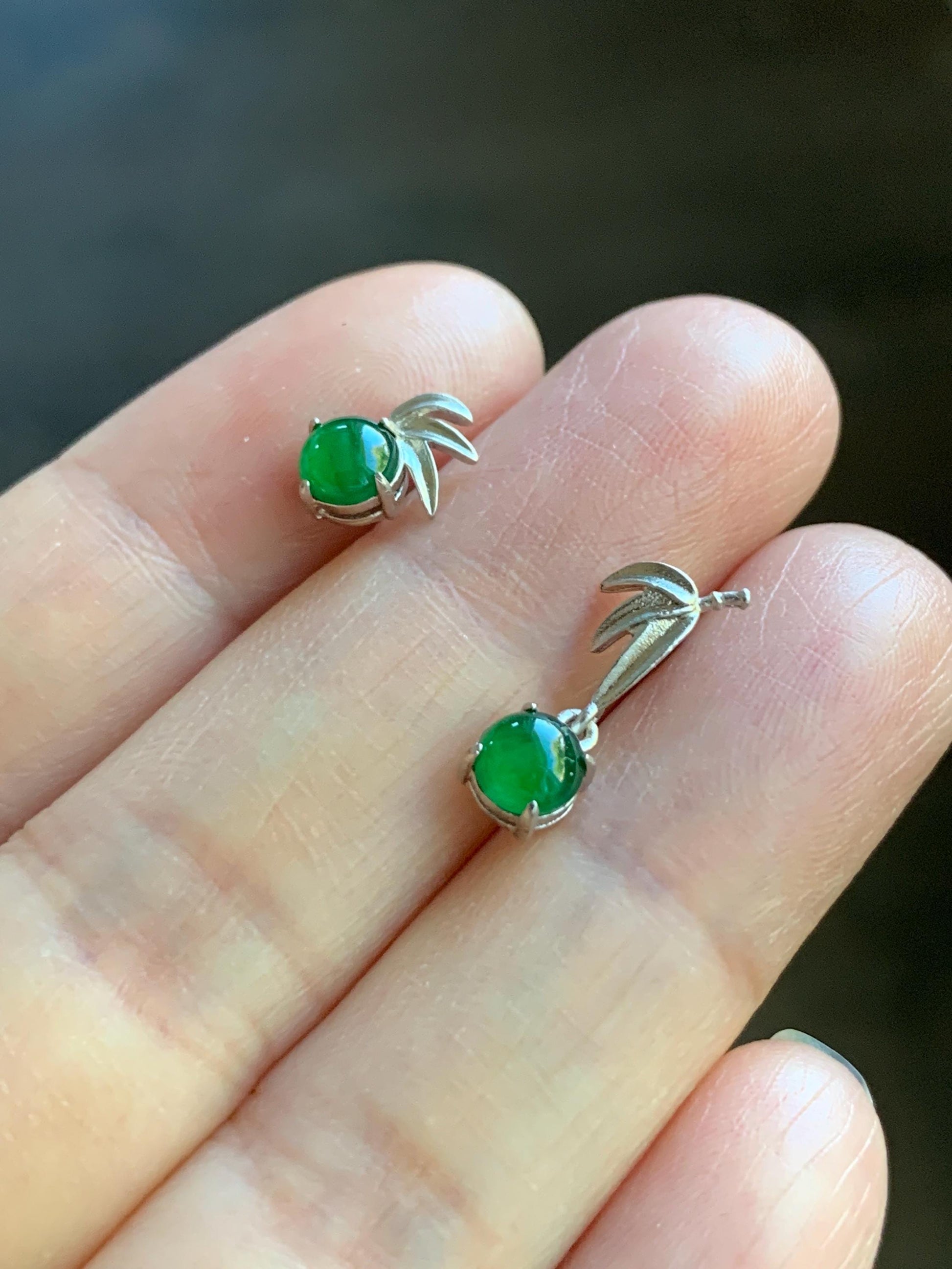 Natural Guatemalan Icy Highly Translucent Vibrant Green Jadeite Bamboo Leaf AB Design Stud Earrings Sterling Silver 天然冰危绿翡翠竹节AB款银镶耳钉