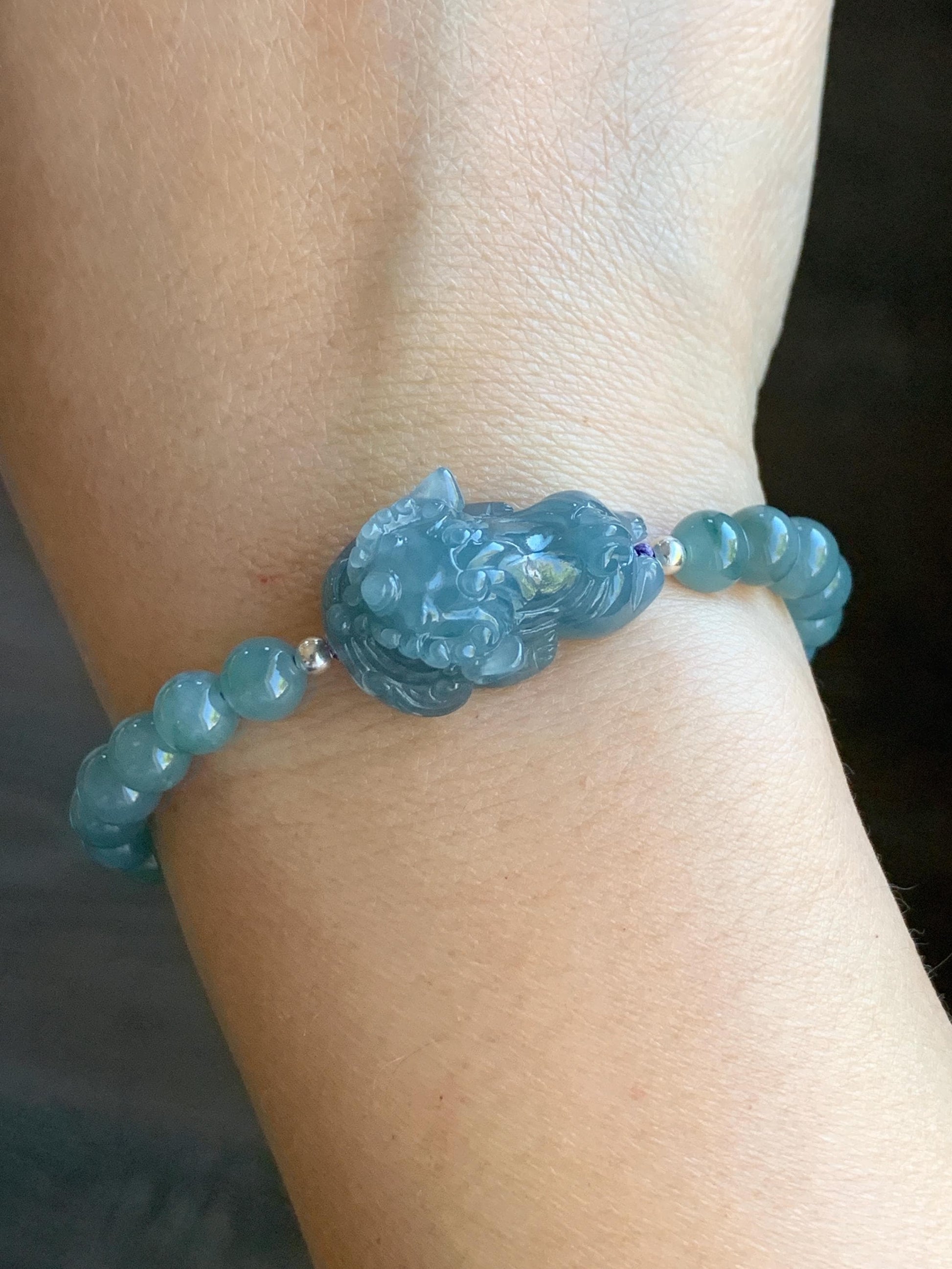 Natural Guatemalan Icy Translucent Light Dusty Blue Jadeite Carved Dancing Lion Beaded Bracelet Sterling Silver 6.75” 天然冰胶危浅蓝翡翠精工摆烂小醒狮手串