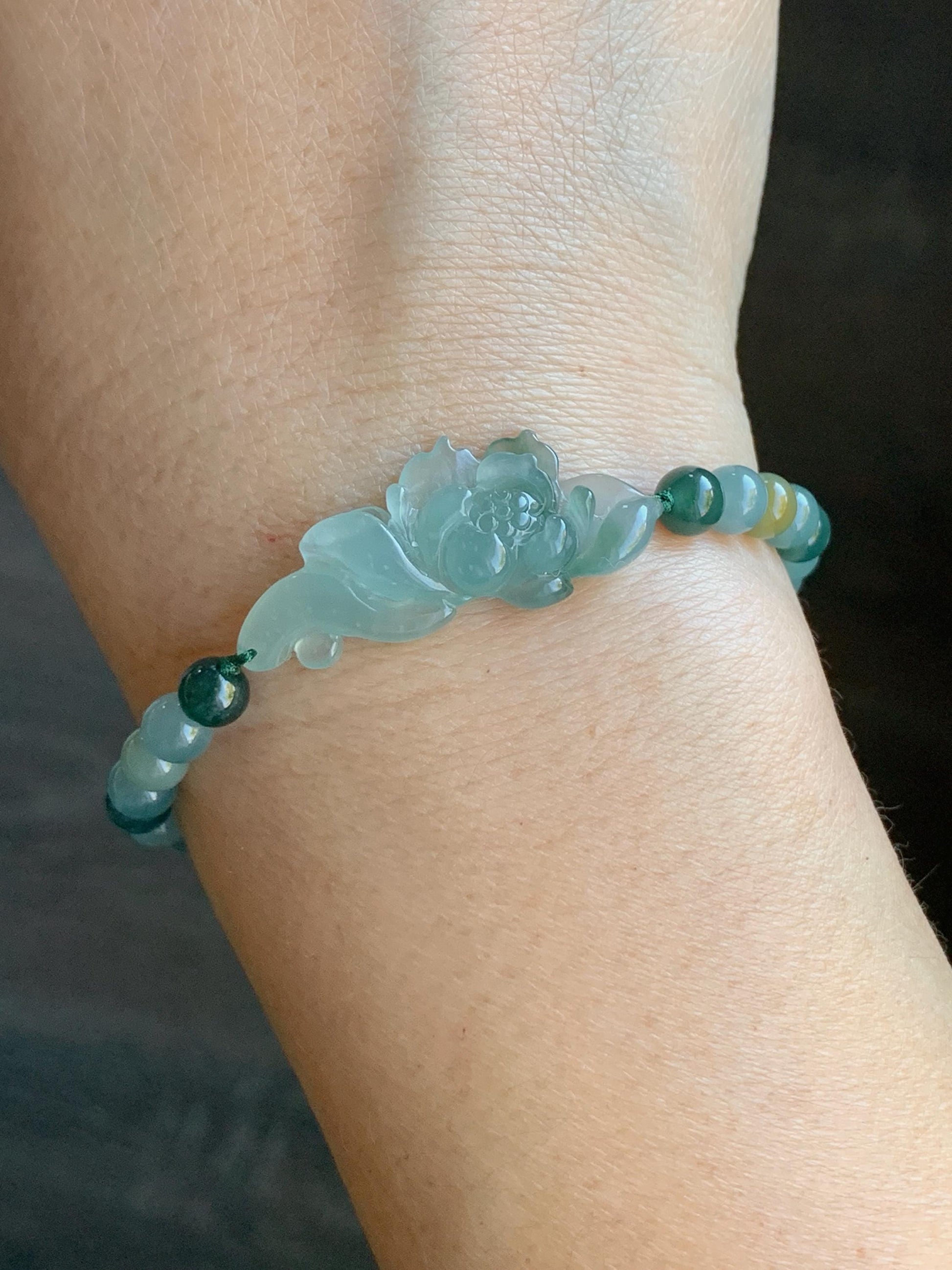 Natural Guatemalan Icy Highly Translucent Light Teal Green Jadeite Lotus Flower Multicolored Beads Beaded Bracelet 6.75” 9g 天然冰危晴色翡翠莲花多宝珠手串