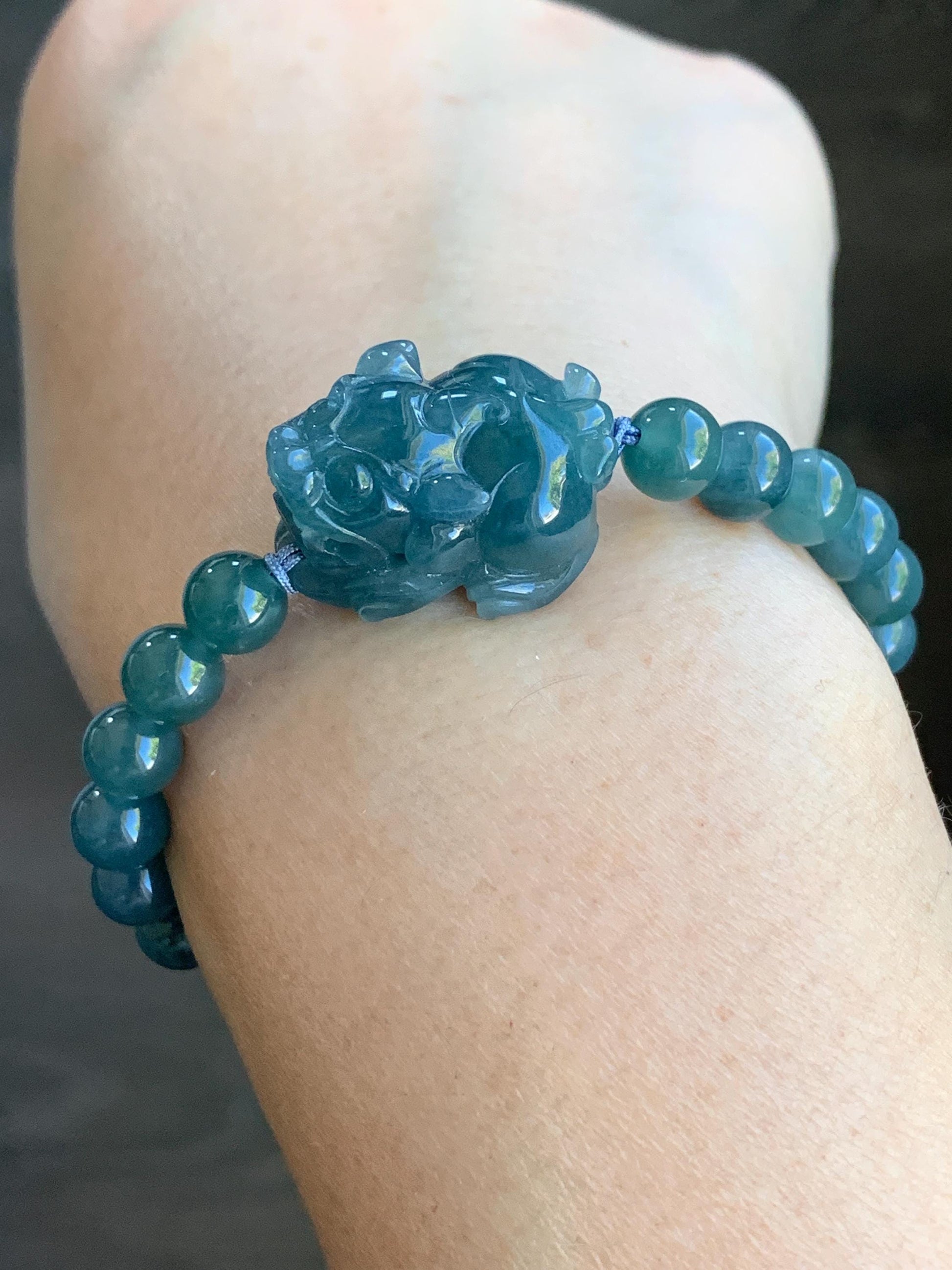 Natural Guatemalan Icy Translucent Gelatinous Dark Blue Jadeite Pixiu Beaded Bracelet 6.9mm 6.75” 21g 天然冰危蓝翡翠貔貅圆珠手串 WXC98Q