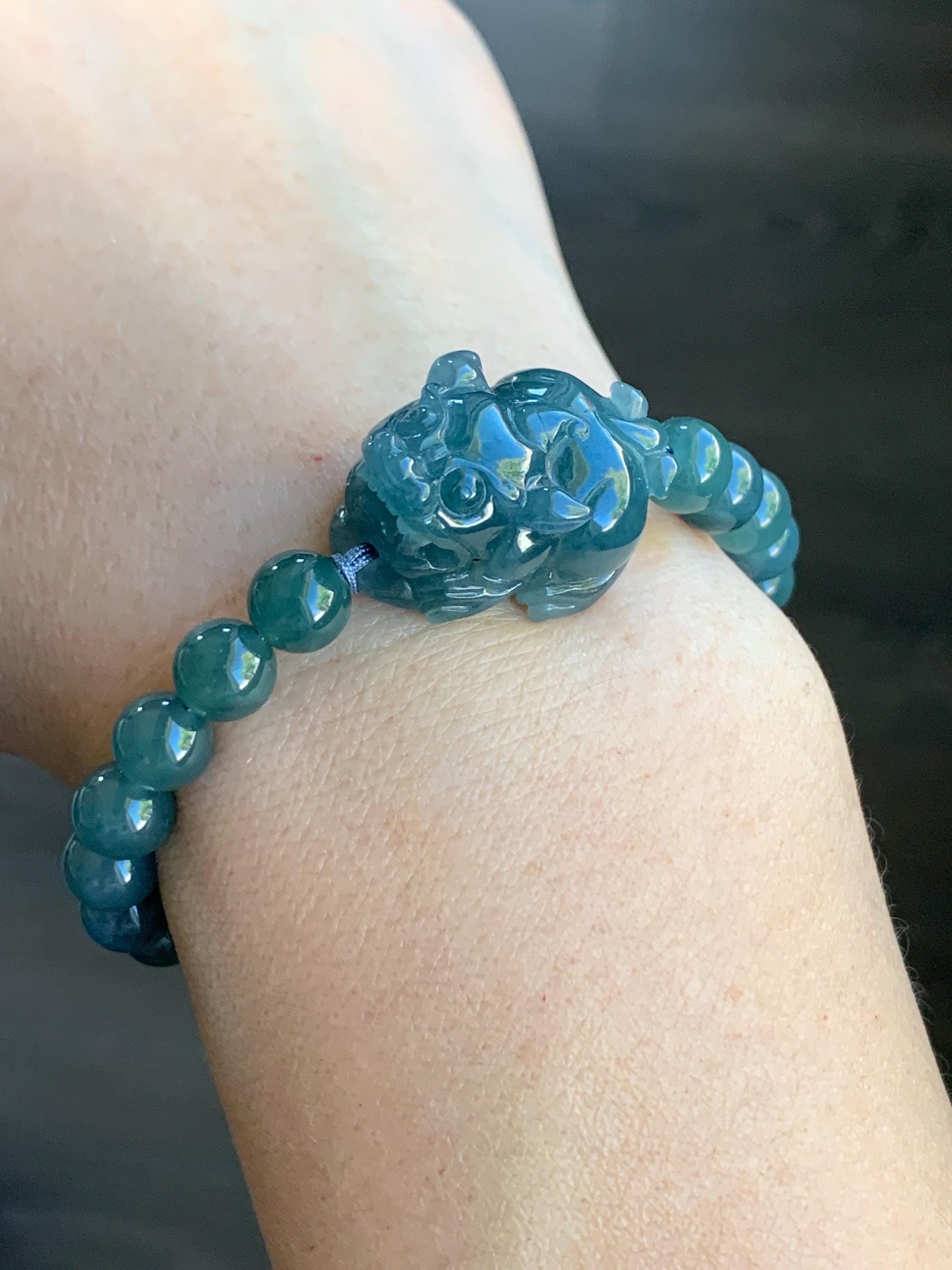 Natural Guatemalan Icy Translucent Gelatinous Dark Blue Jadeite Pixiu Beaded Bracelet 6.9mm 6.75” 21g 天然冰危蓝翡翠貔貅圆珠手串 WXC98Q
