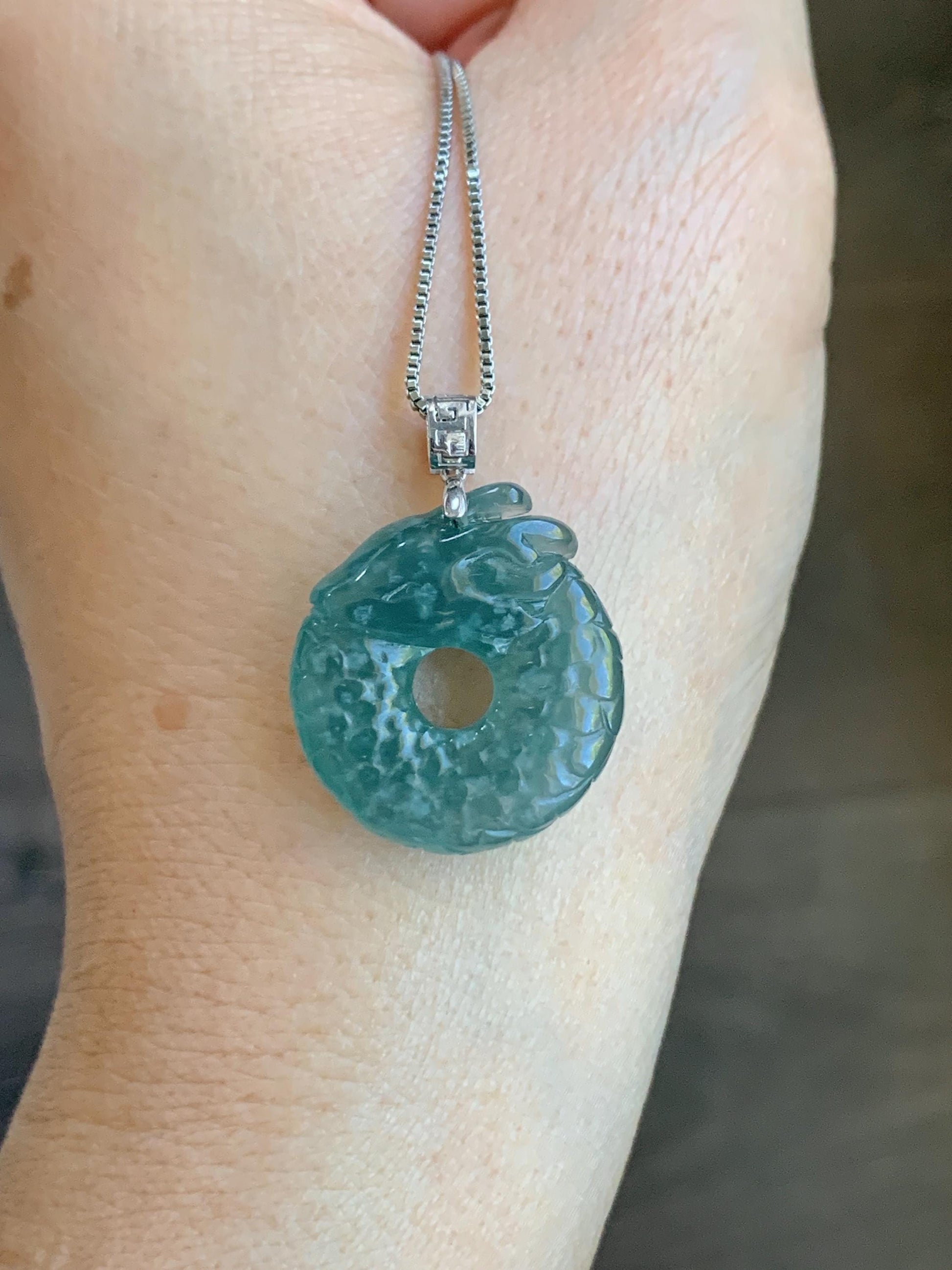 Natural Guatemalan Icy Translucent Gelatinous Teal Blue Jadeite Dragon Ping An Kou Donut Pendant 18K White Gold 6g 天然缅甸冰胶蓝绿翡翠盘龙平安扣吊坠 WLK74B