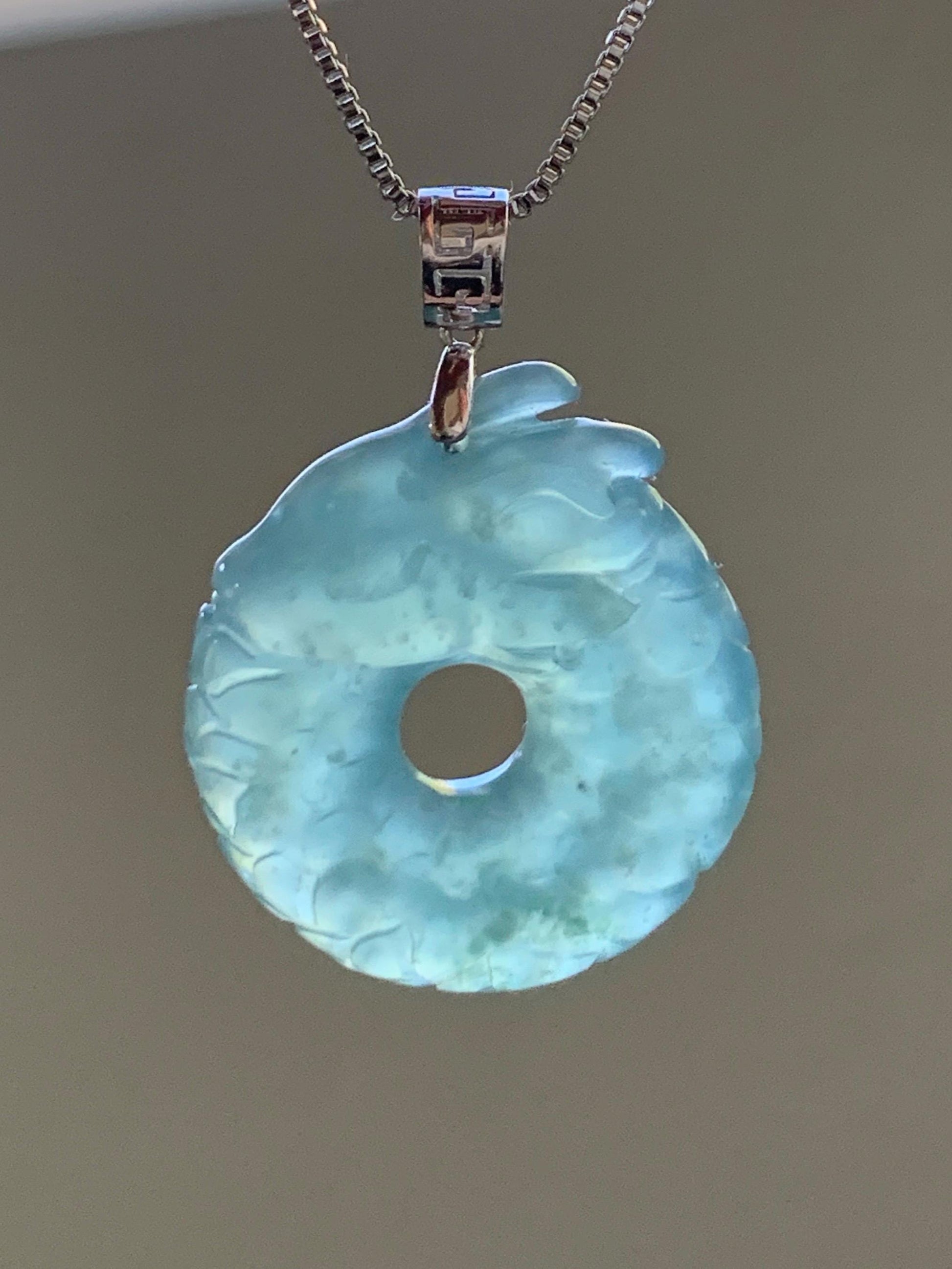 Natural Guatemalan Icy Translucent Gelatinous Teal Blue Jadeite Dragon Ping An Kou Donut Pendant 18K White Gold 5g 天然缅甸冰胶蓝绿翡翠盘龙平安扣吊坠 WLK74A