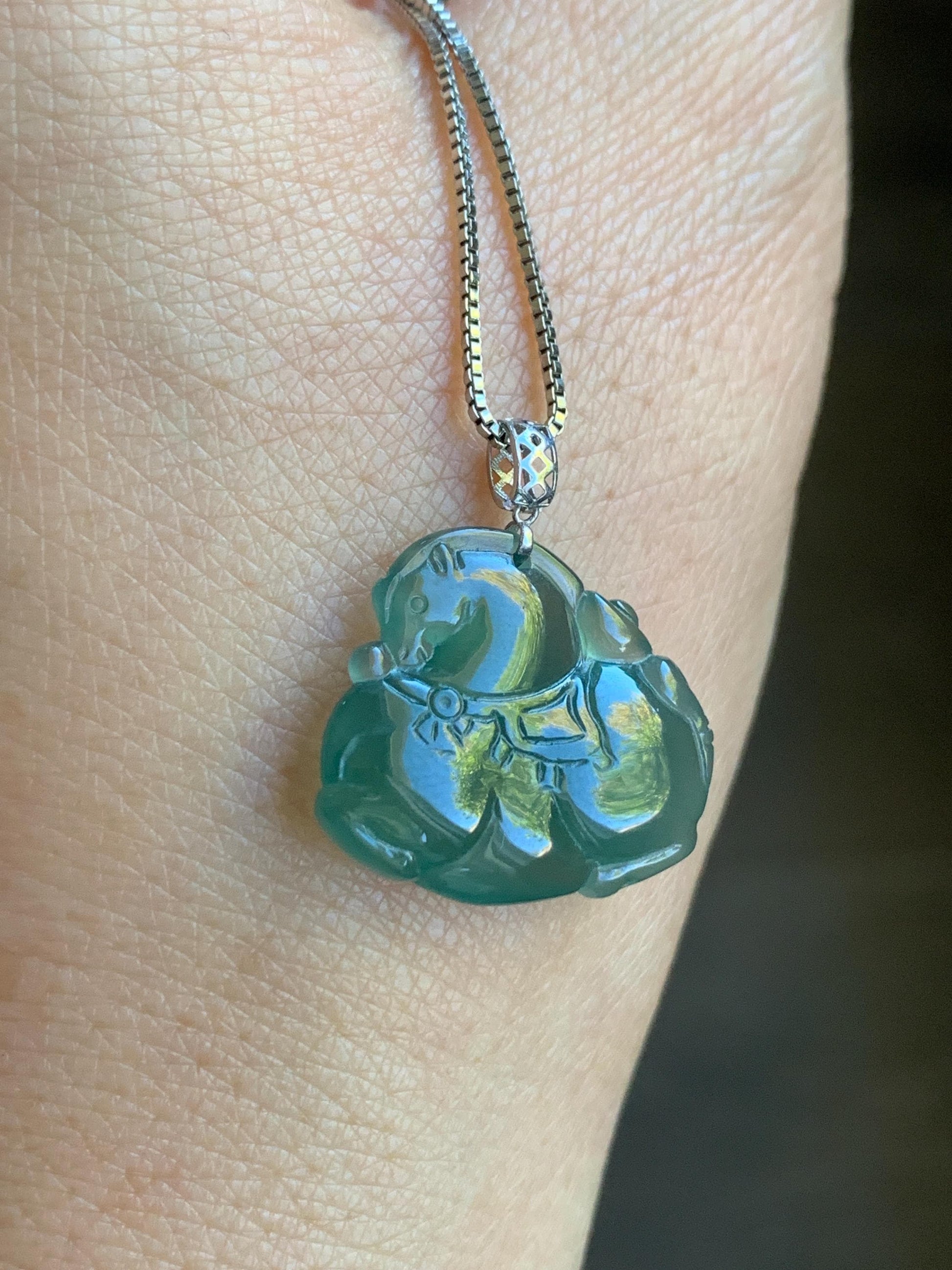 Natural Guatemalan Icy Translucent Gelatinous Teal Green Jadeite Baby Tang Horse Pendant 18K White Gold 3g 天然冰胶危蓝绿翡翠小唐马镶嵌吊坠 XDW72C