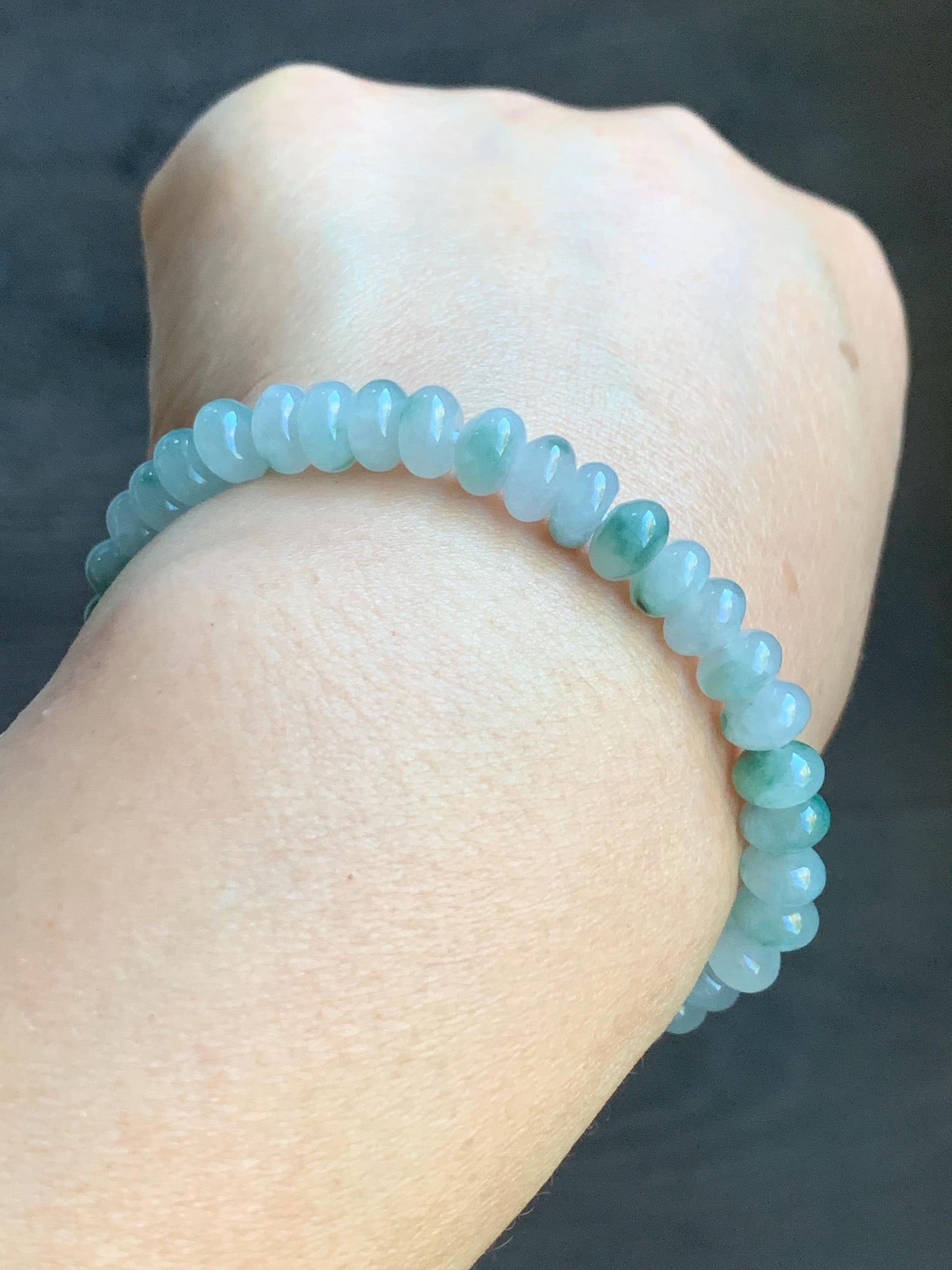 Natural Burmese Icy Translucent Light Green Teal Green Marbled Jadeite Drum Beads Beaded Bracelet Stretchy 6” 15g 天然缅甸冰胶晴色飘花翡翠鼓珠手串 DH919
