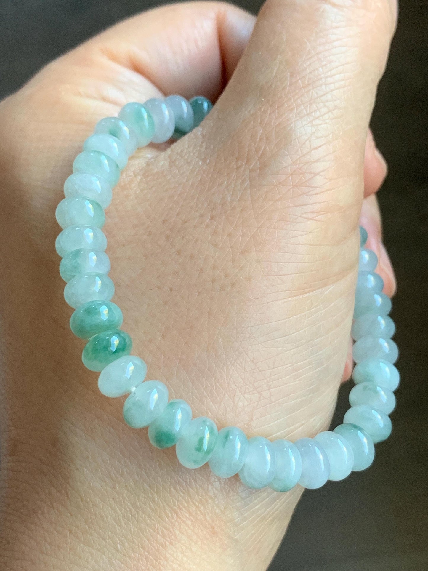 Natural Burmese Icy Translucent Light Green Teal Green Marbled Jadeite Drum Beads Beaded Bracelet Stretchy 6” 15g 天然缅甸冰胶晴色飘花翡翠鼓珠手串 DH919