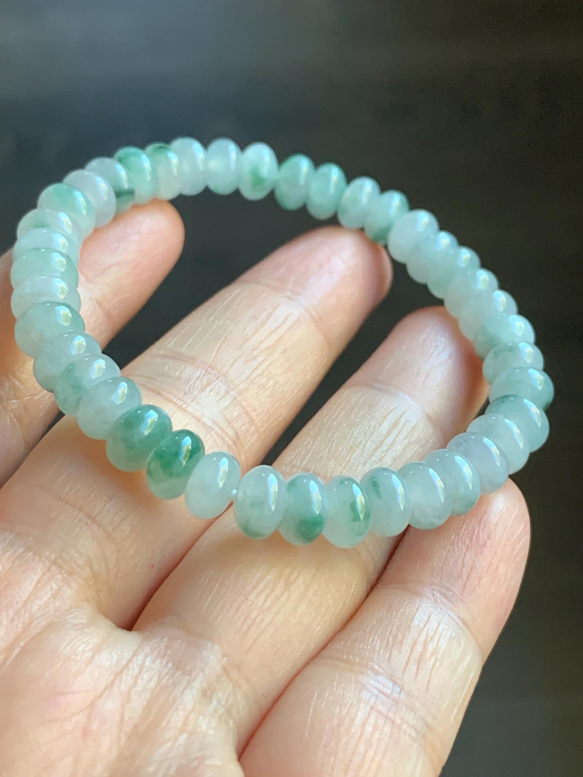 Natural Burmese Icy Translucent Light Green Teal Green Marbled Jadeite Drum Beads Beaded Bracelet Stretchy 6” 15g 天然缅甸冰胶晴色飘花翡翠鼓珠手串 DH919