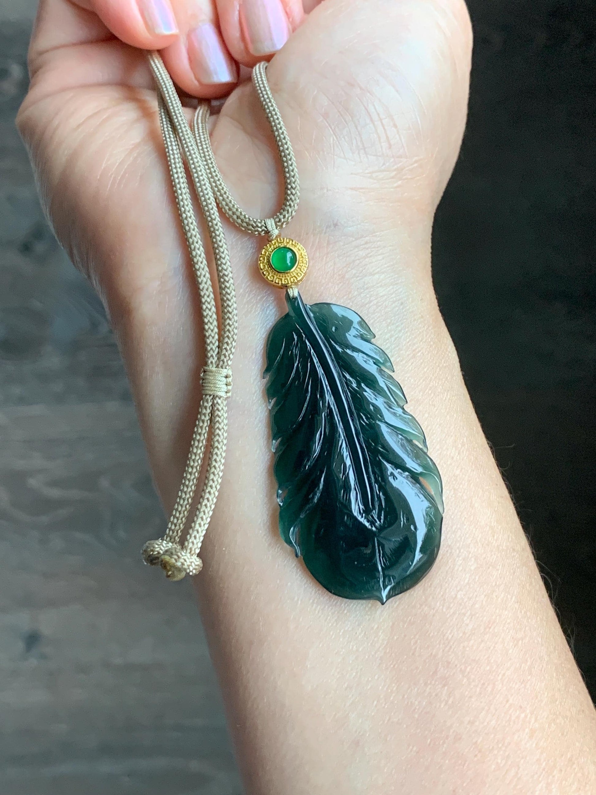 Natural Guatemalan Icy Translucent Gelatinous Deep Teal Green Jadeite Feather Pendant Rope Necklace 25" 10g Sterling Silver 天然冰胶危湖水绿翡翠羽毛吊坠