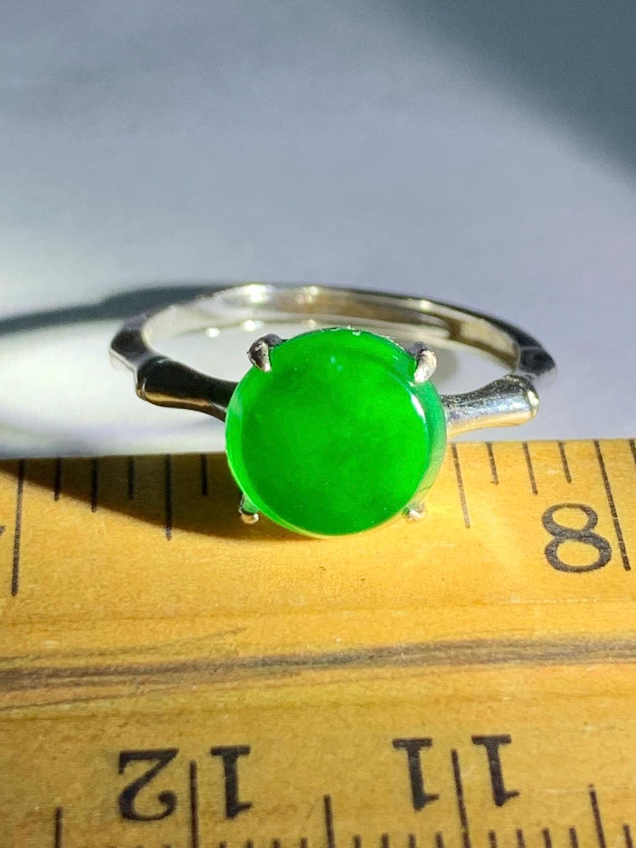 Natural Guatemalan Icy Translucent Vibrant Green Jadeite Solitaire Bamboo Ring Sterling Silver Size 7 Adjustable 天然冰危绿翡翠银镶竹节戒指 LZJ88
