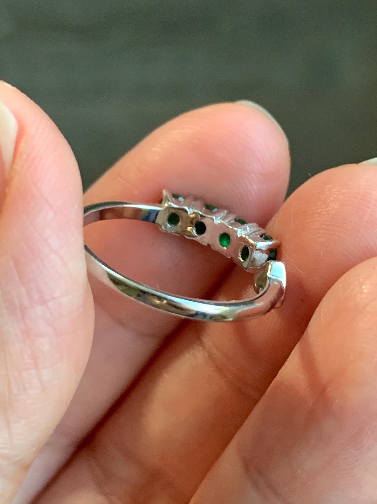 Natural Guatemalan Icy Translucent Vibrant Green 4-Stone Jadeite Diamond Faceted Open Band Ring Size 6 US Sterling Silver 天然冰危绿钻石翡翠镶嵌开口排戒