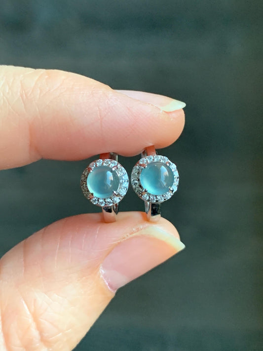 Natural Guatemalan Icy Highly Translucent Light Blue Jadeite Halo Style Huggie Hoop Earrings Sterling Silver 天然冰危起光淡蓝翡翠镶嵌耳包 DLB1028