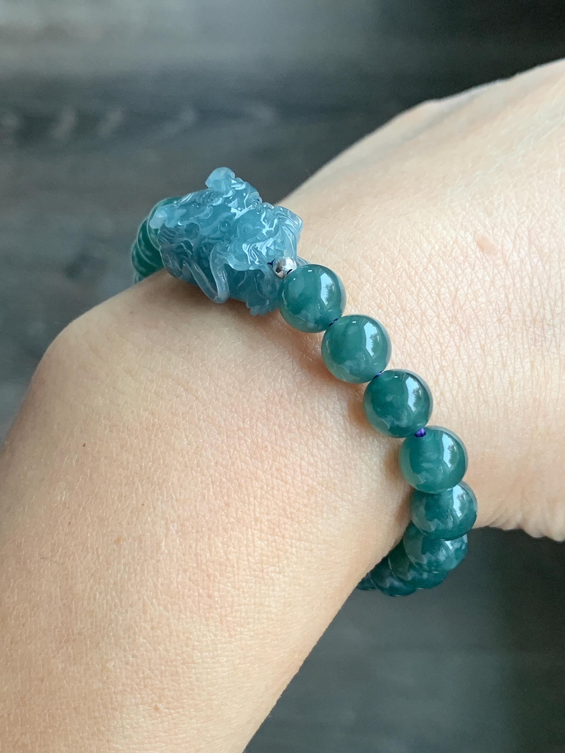 Natural Guatemalan Icy Highly Translucent Dusty Blue Jadeite Dragon Head Teal Blue Beaded Bracelet Sterling Silver 7” 24g 天然冰胶起光危蓝翡翠精工龙头圆珠手串