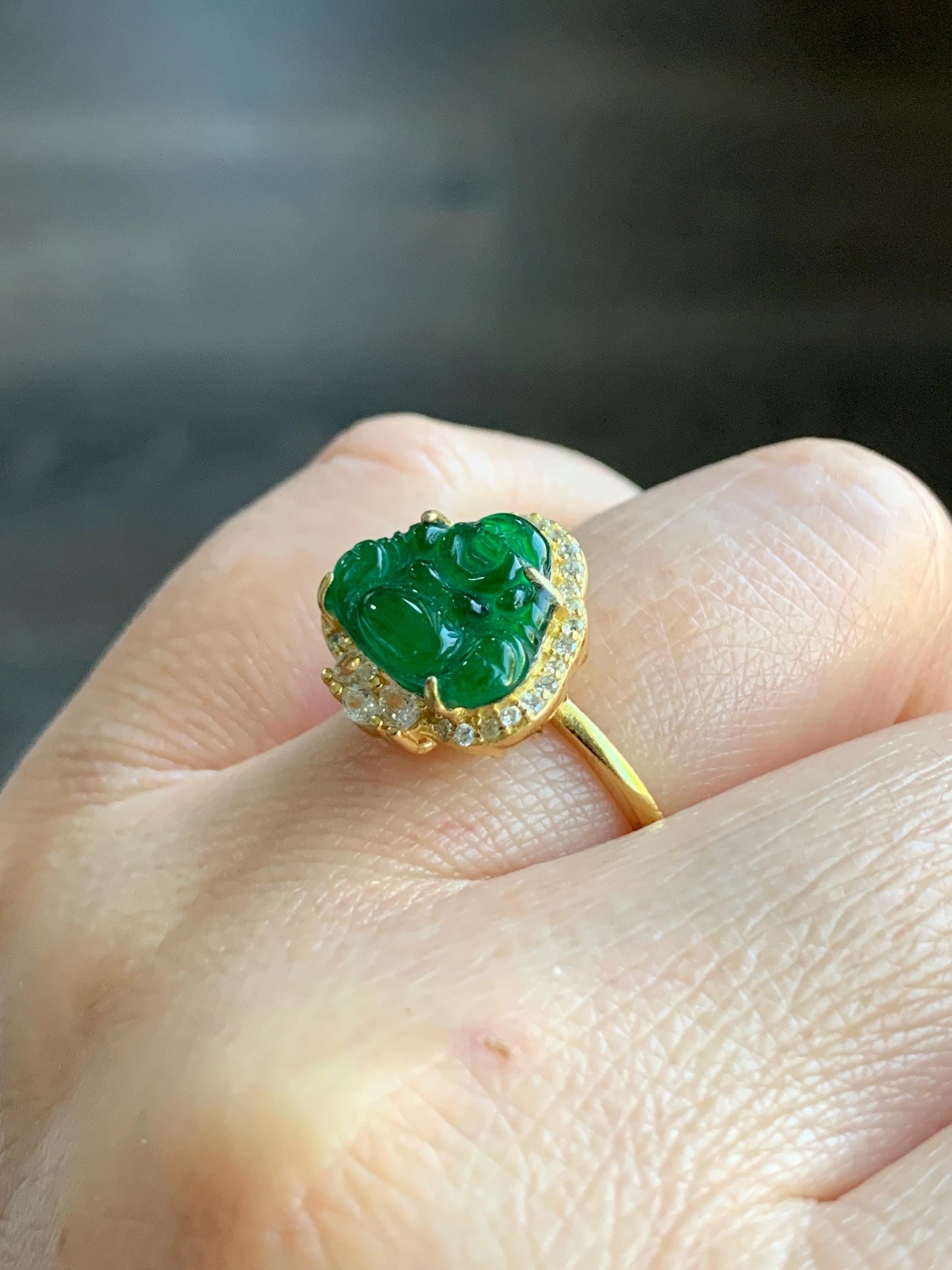 Natural Guatemalan Icy Translucent Vibrant Green Jadeite Buddha Ring Sterling Silver Yellow Gold Overlay Size 7 Adjustable 天然冰危绿翡翠佛公银镶戒指