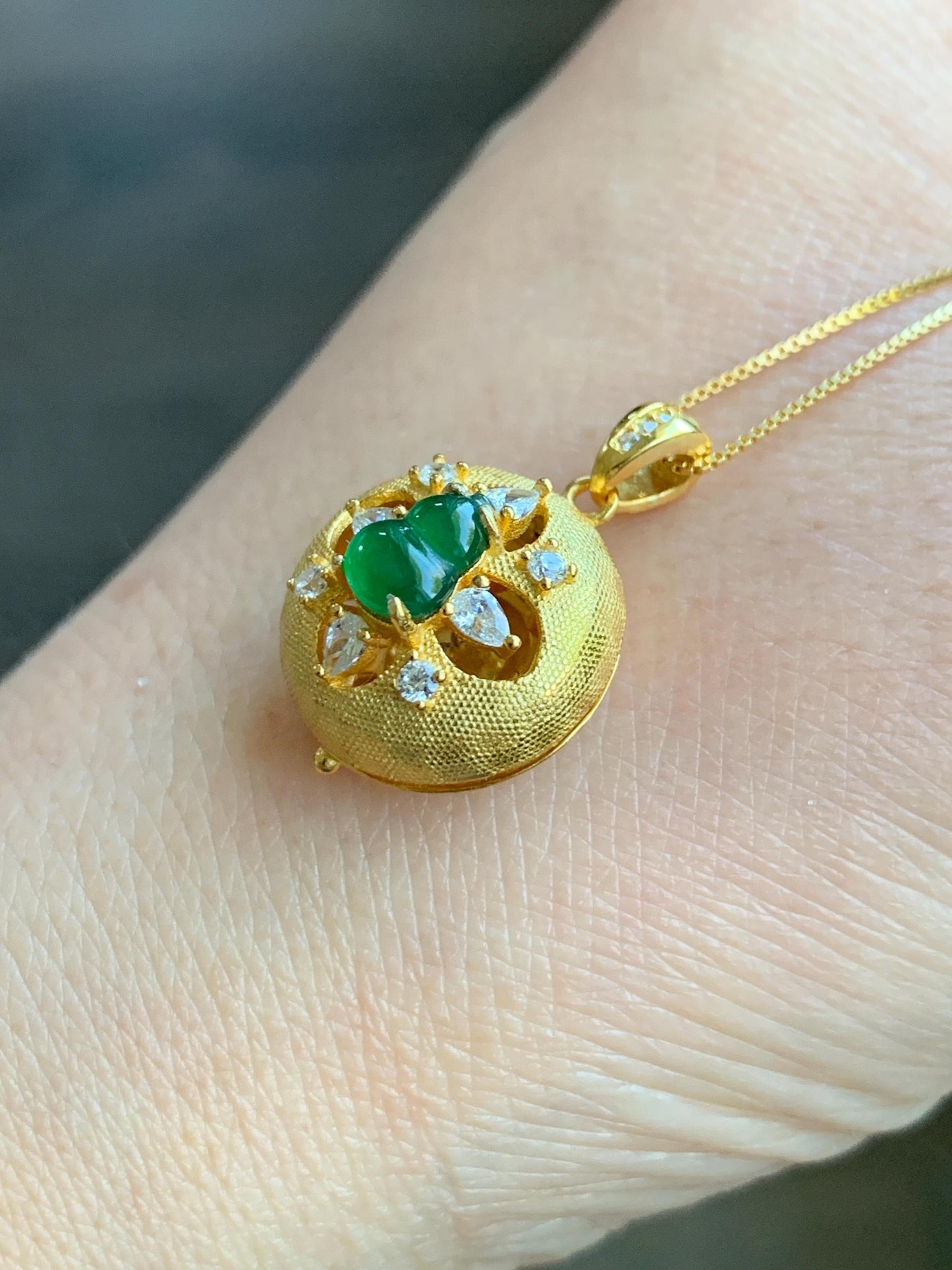 Natural Guatemalan Icy Translucent Vibrant Green Jadeite Hulu Gourd Locket Pendant S925 Sterling Silver Yellow Gold Overlay 天然高危冰绿翡翠葫芦镶嵌吊坠