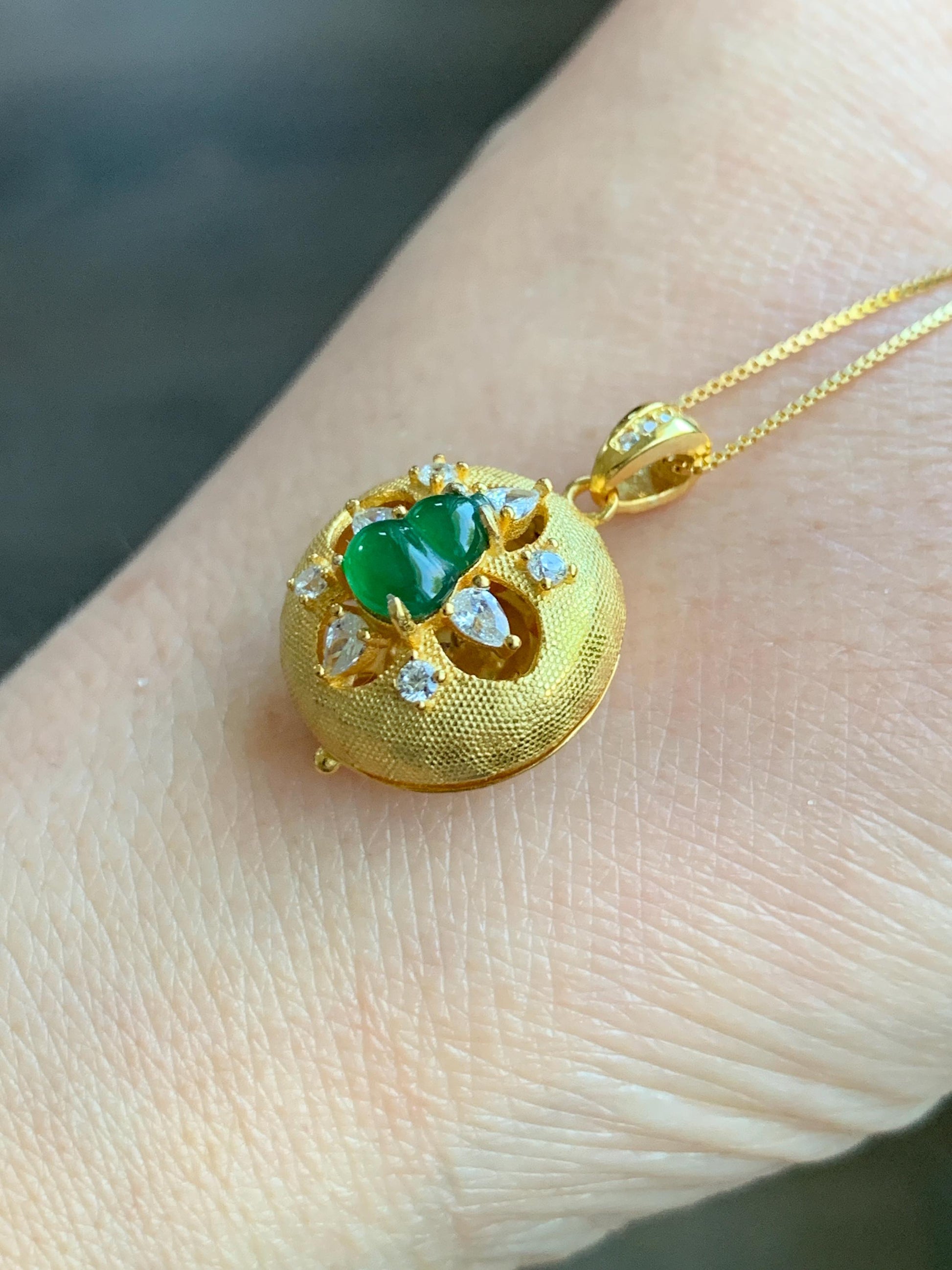 Natural Guatemalan Icy Translucent Vibrant Green Jadeite Hulu Gourd Locket Pendant S925 Sterling Silver Yellow Gold Overlay 天然高危冰绿翡翠葫芦镶嵌吊坠