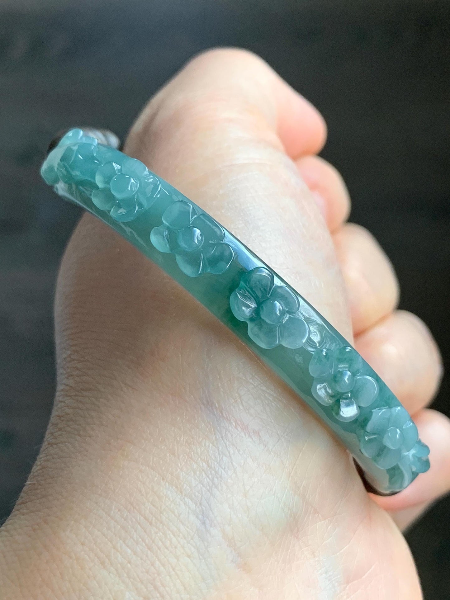 Natural Guatemalan Icy Translucent Teal Blue Jadeite Carved Cherry Blossom Cuff Agarwood Beaded Bracelet 60mm 7.25" 22g 天然冰危蓝飘绿翡翠梅花枝手牌沉香珠手串
