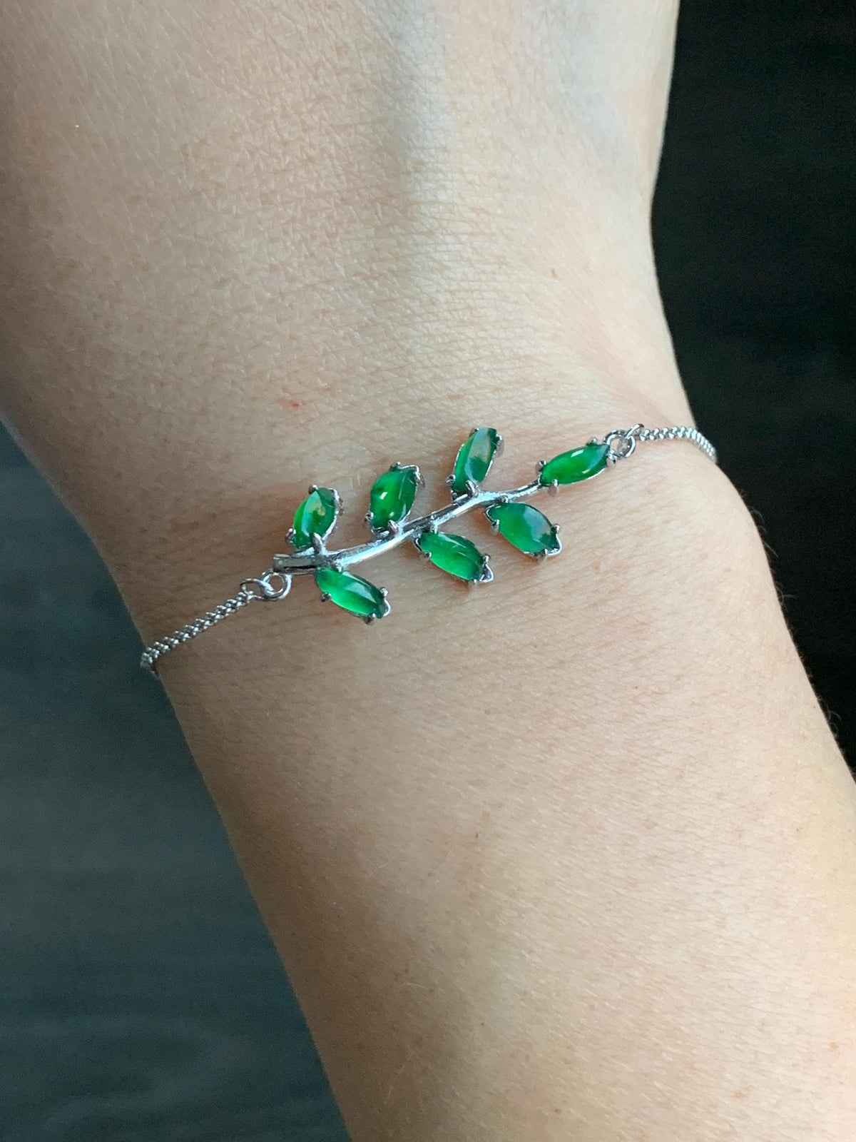 Certified Natural Guatemalan Icy Vibrant Green Horse Eye Jadeite Tree Branch Chain Bracelet Sterling Silver 6”-7.75” 2.48g 天然冰危绿翡翠银镶手链 7795