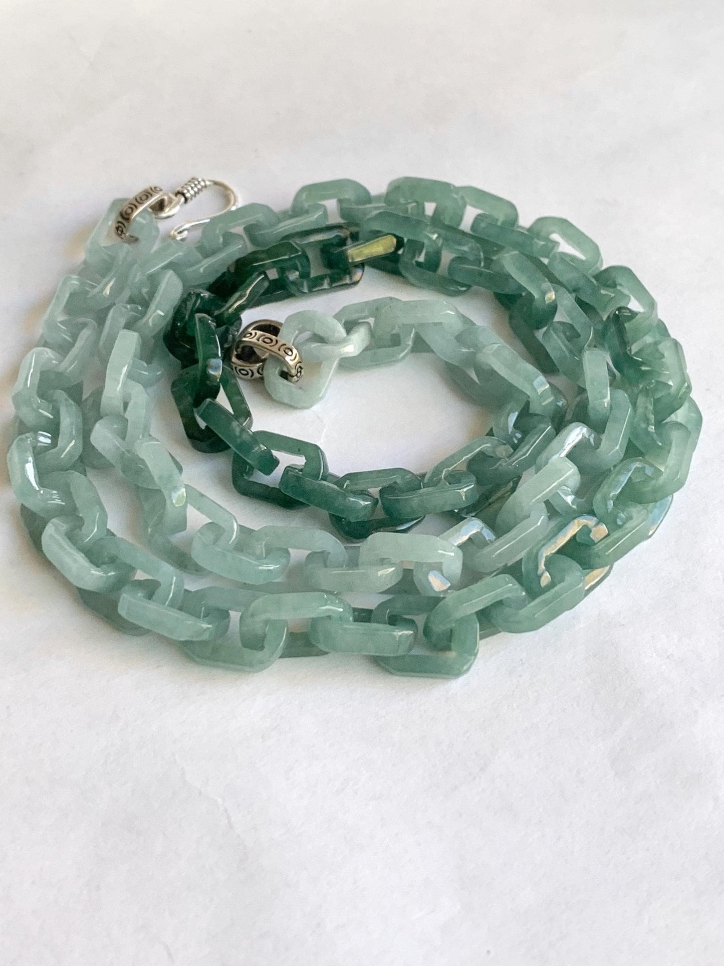 Certified Natural Guatemalan Icy Translucent Gradient Teal Blue Jadeite Interlocking Link Necklace Sterling Silver Closure 天然冰危渐变蓝翡翠环环相扣项链