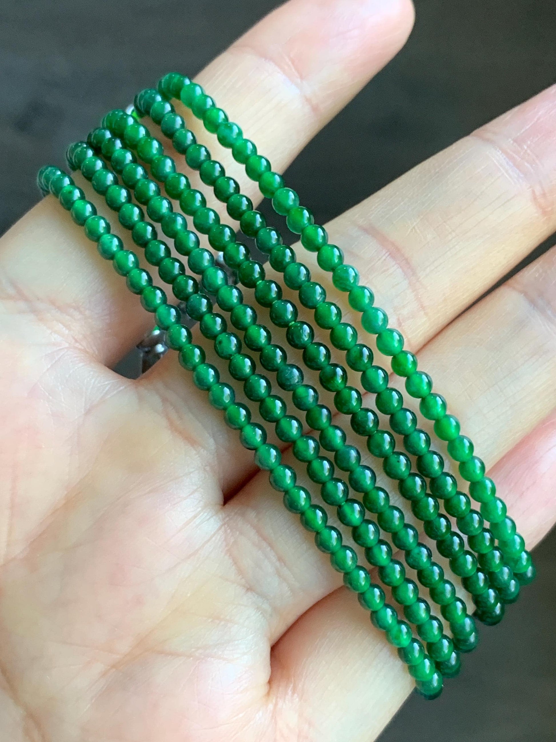 Natural Guatemalan Icy Highly Translucent Vibrant Green Jadeite Petite Round Beads Beaded Bracelet 7” 3mm 4g 天然高冰危绿翡翠小卡圆珠手串 XWL4006