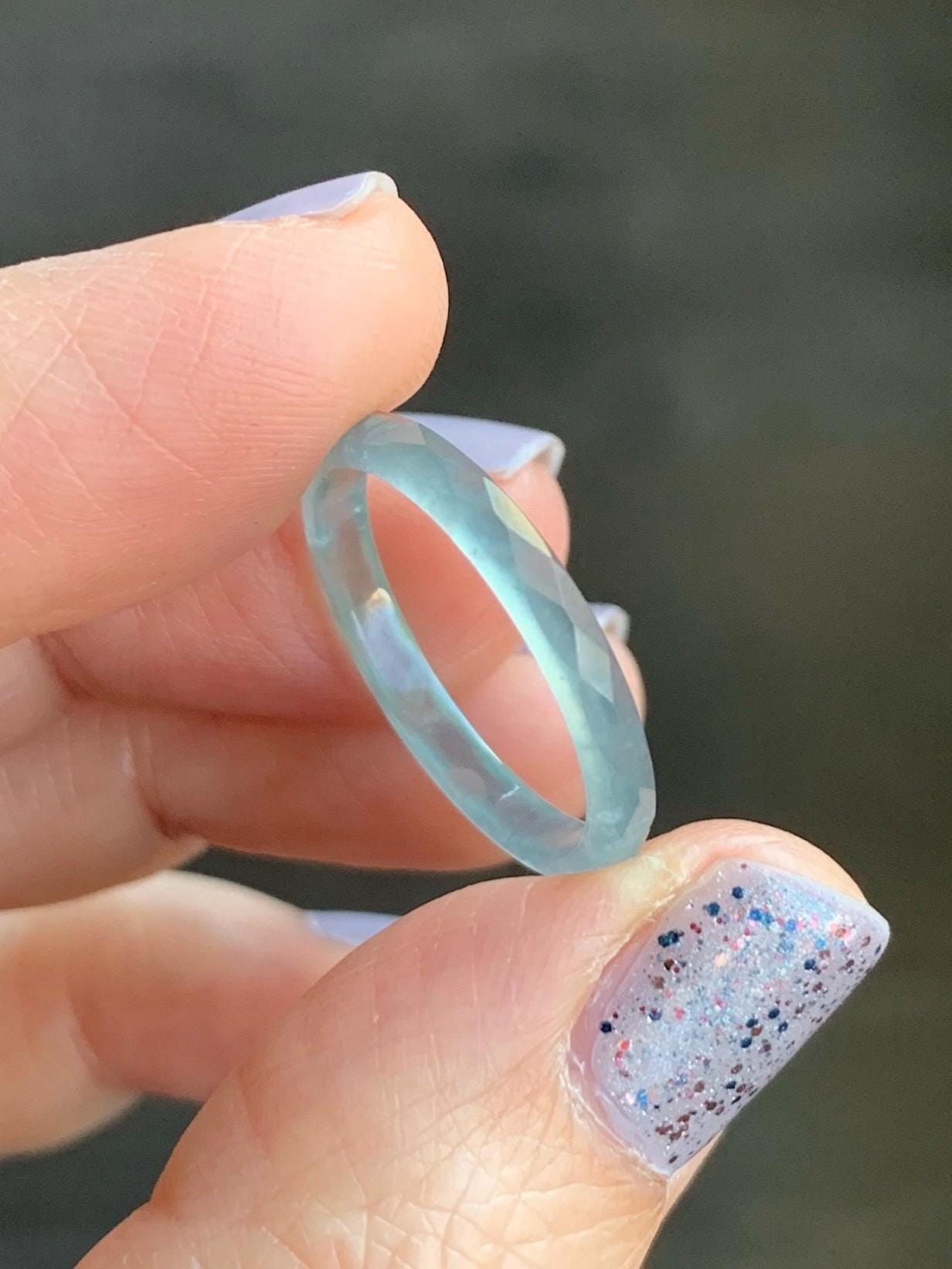 Natural Guatemalan Icy Highly Translucent Gelatinous Light Blue Jadeite Diamond Faceted Slim Band Ring Size 7.25 US 天然冰危浅蓝起光翡翠切割面戒圈 ZQB3