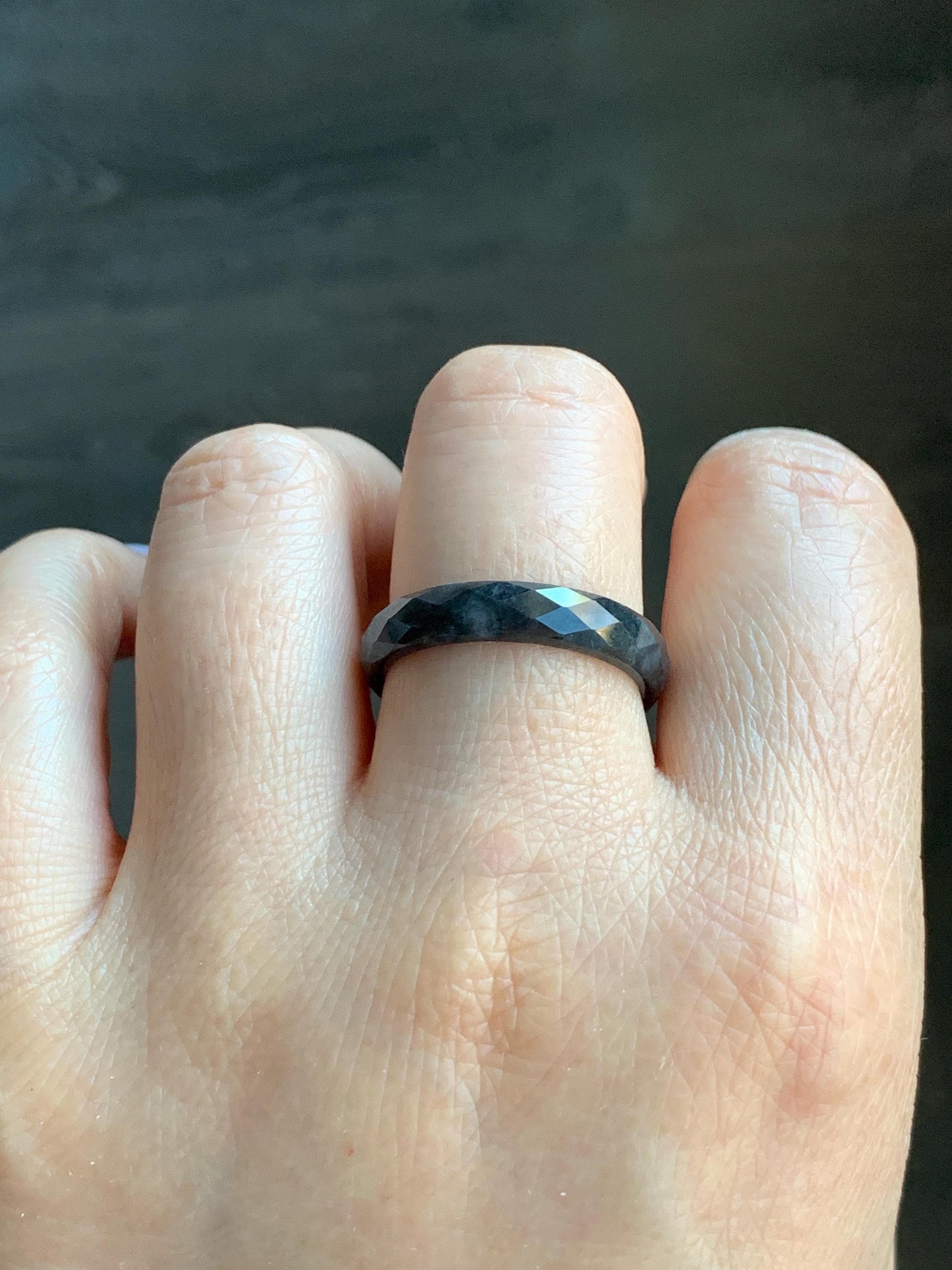 Natural Burmese Icy Translucent Dark Wuji Jadeite Diamond Faceted Band Ring Size 10.25 US 天然缅甸冰乌鸡翡翠切割面戒圈 ZQW-A