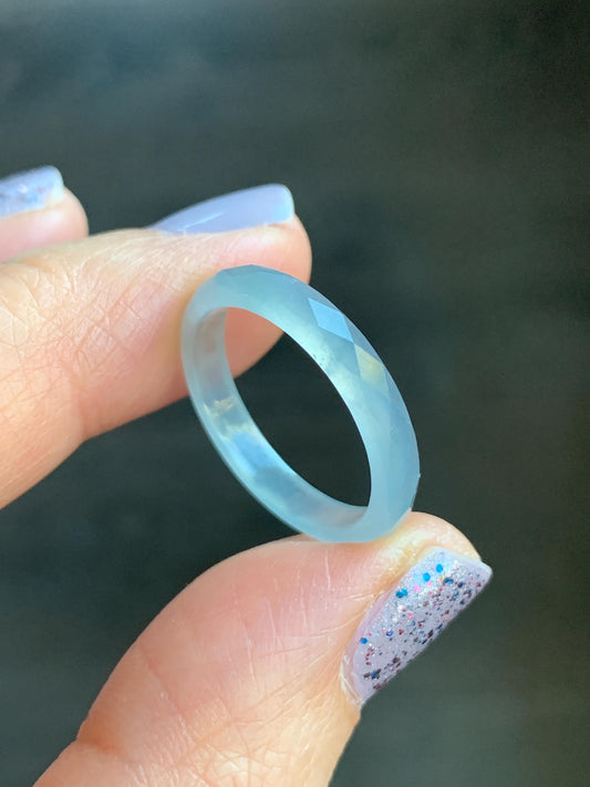 Natural Guatemalan Icy Highly Translucent Gelatinous Pale Blue Jadeite Diamond Faceted Slim Band Ring Size 8 US 天然冰危浅蓝起光翡翠切割面戒圈 ZQB10