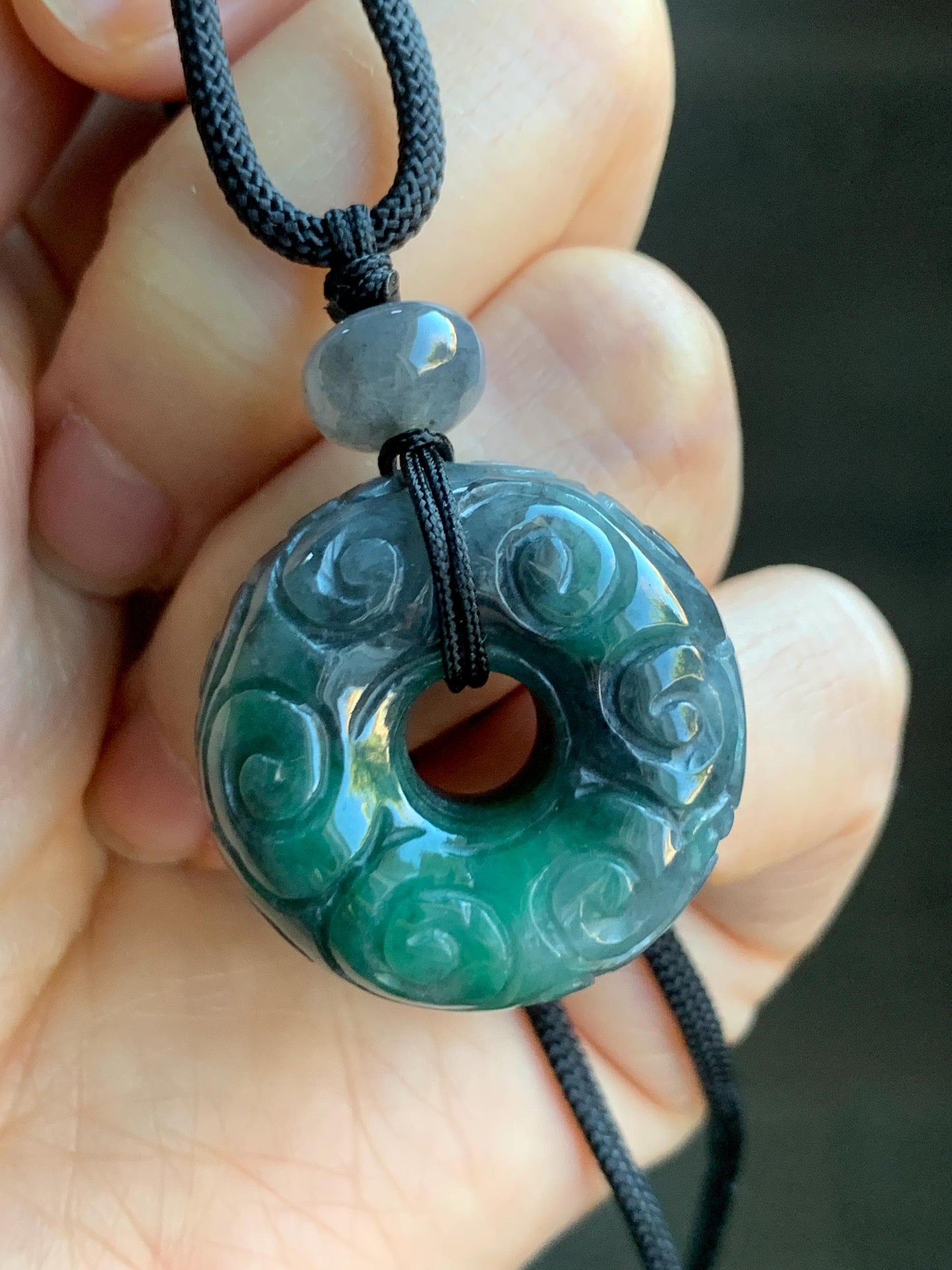 Natural Grade A Icy Translucent Wuji Vibrant Green Marbled Jadeite Pudgy Ping An Kou Donut Pendant Rope Necklace 25” 22g 天然乌鸡飘绿翡翠仿古平安肥扣吊坠