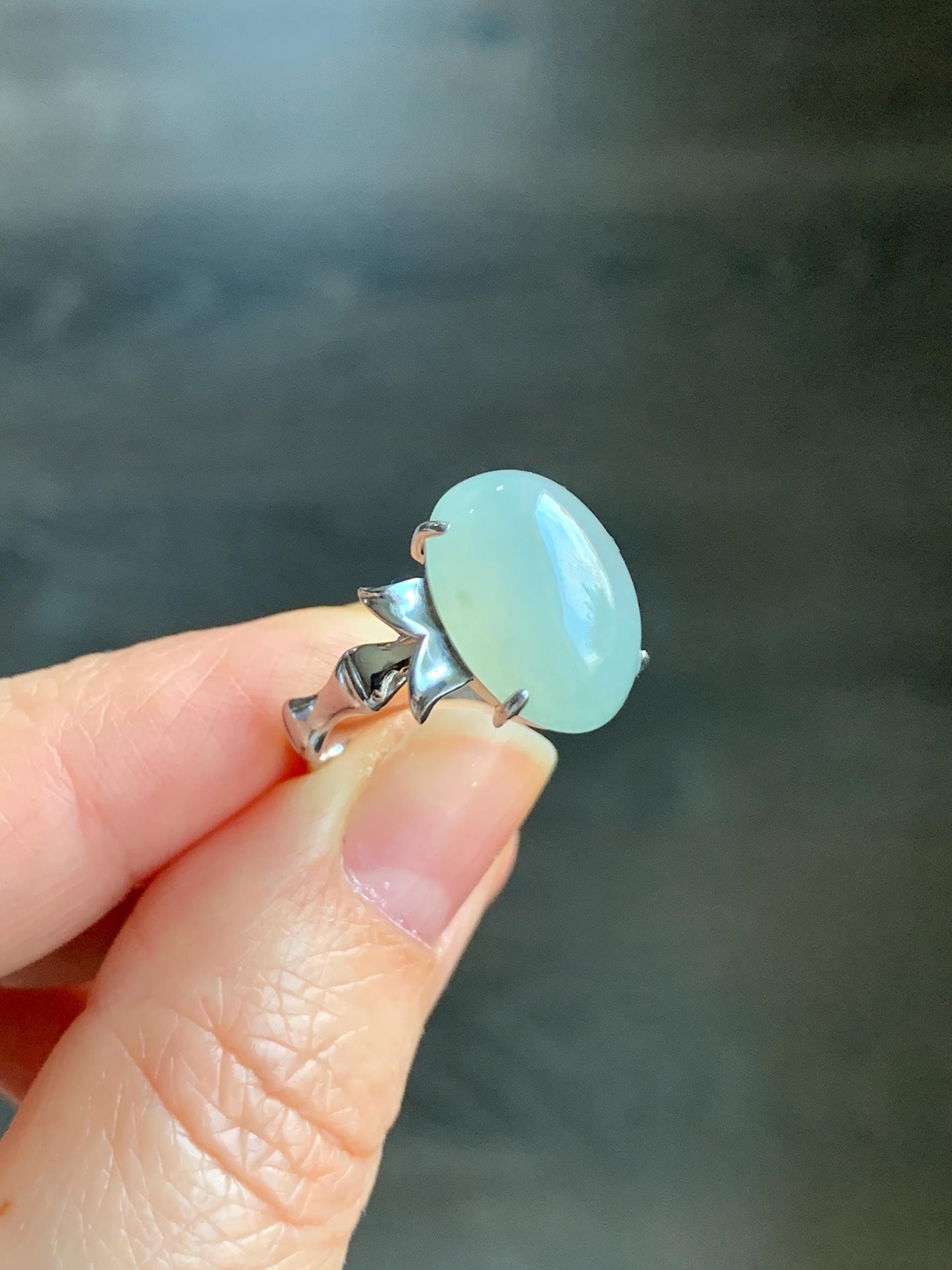 Certified Natural Burmese Icy Translucent Gelatinous Light Green Oval Jadeite Bamboo Ring Sterling Silver size 7 天然缅甸冰胶起光晴底翡翠镶嵌竹节款戒指 7393