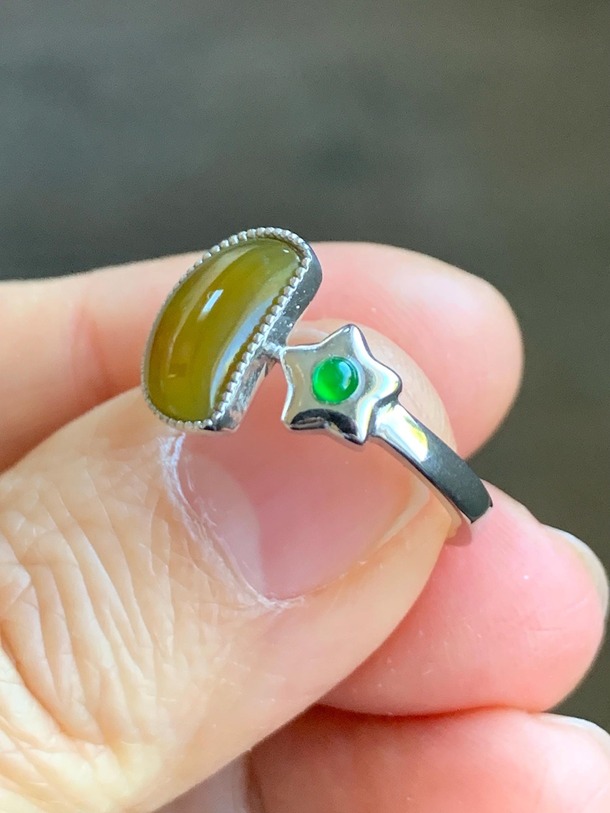 Certified Natural Grade A Icy Highly Translucent Yellow & Green Jadeite Moon Star Ring Sterling Silver size 7.25 US 天然冰黄危绿翡翠月亮星星镶嵌戒指 7407