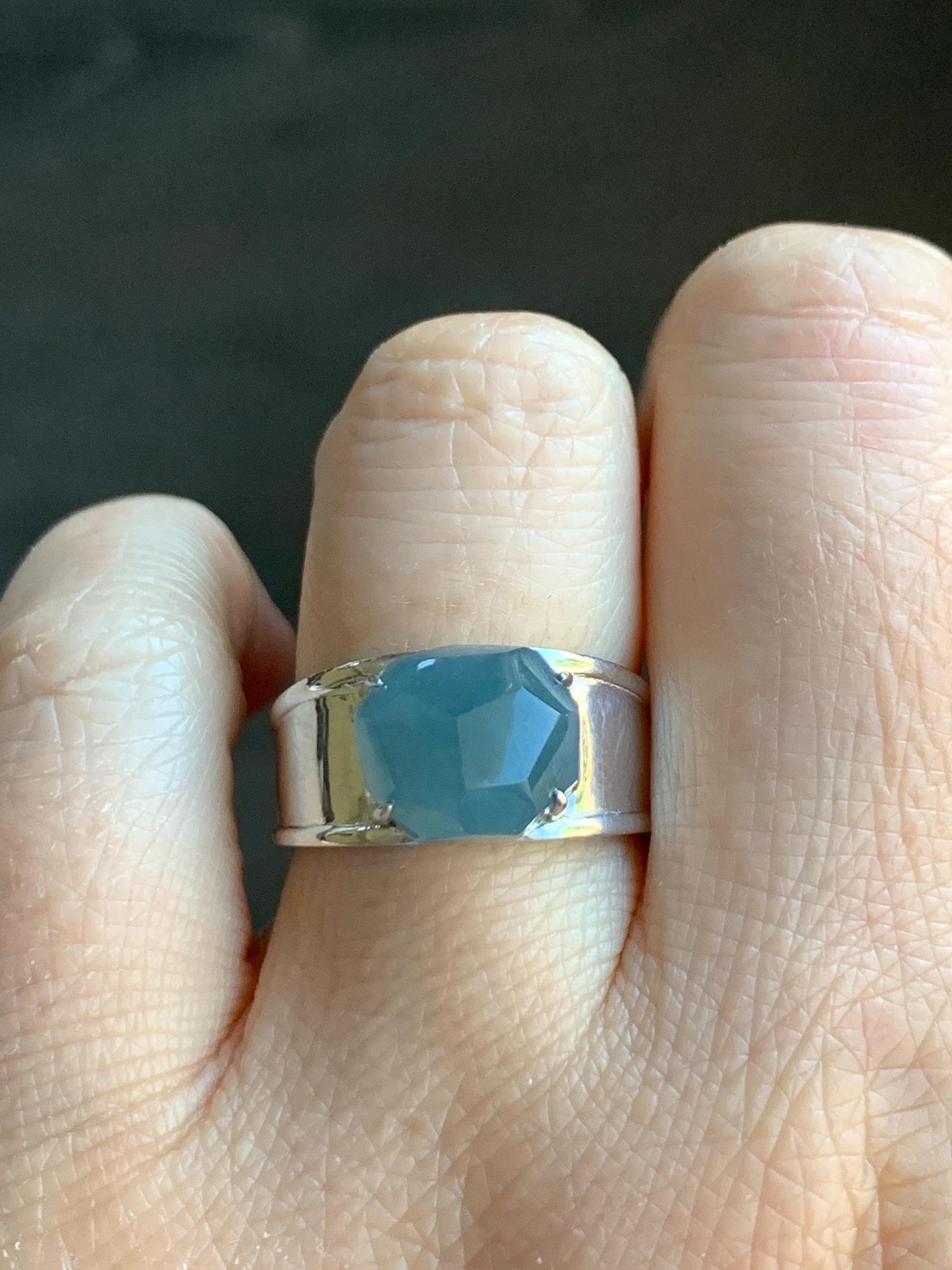 Certified Natural Garde A Icy Translucent Dusty Blue Faceted Jadeite Cabochon Ring Sterling Silver Size 7.25 US 6.2g 天然冰危深蓝切割面翡翠银镶戒指 7382