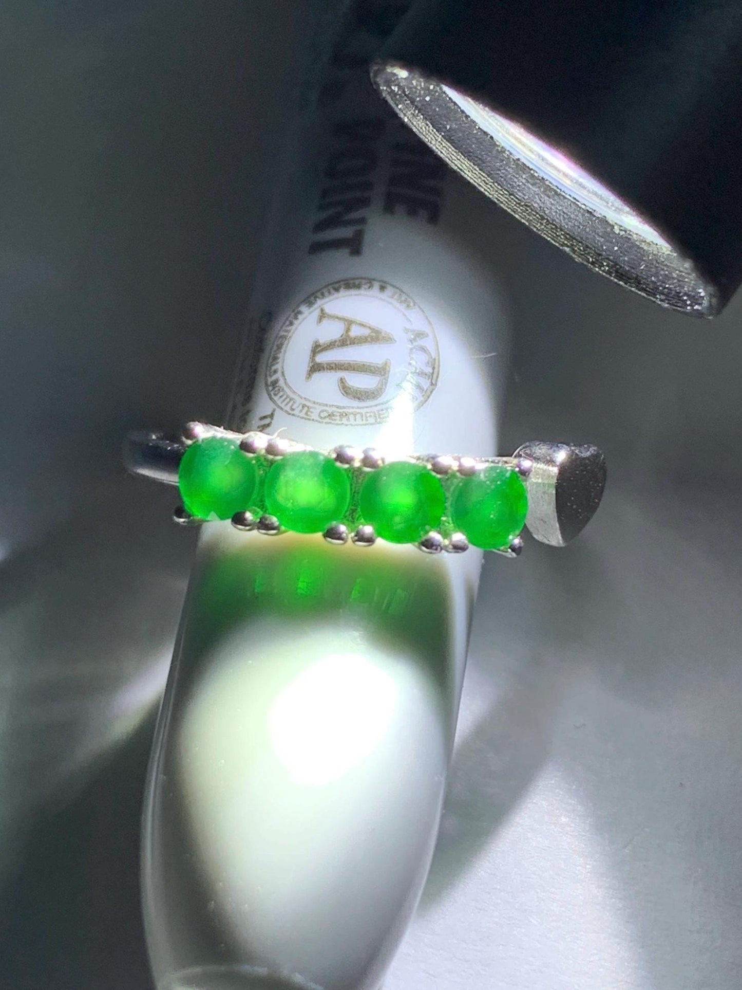 Natural Guatemalan Icy Translucent Vibrant Green 4-Stone Jadeite Diamond Faceted Open Band Ring Size 6 US Sterling Silver 天然冰危绿钻石翡翠镶嵌开口排戒
