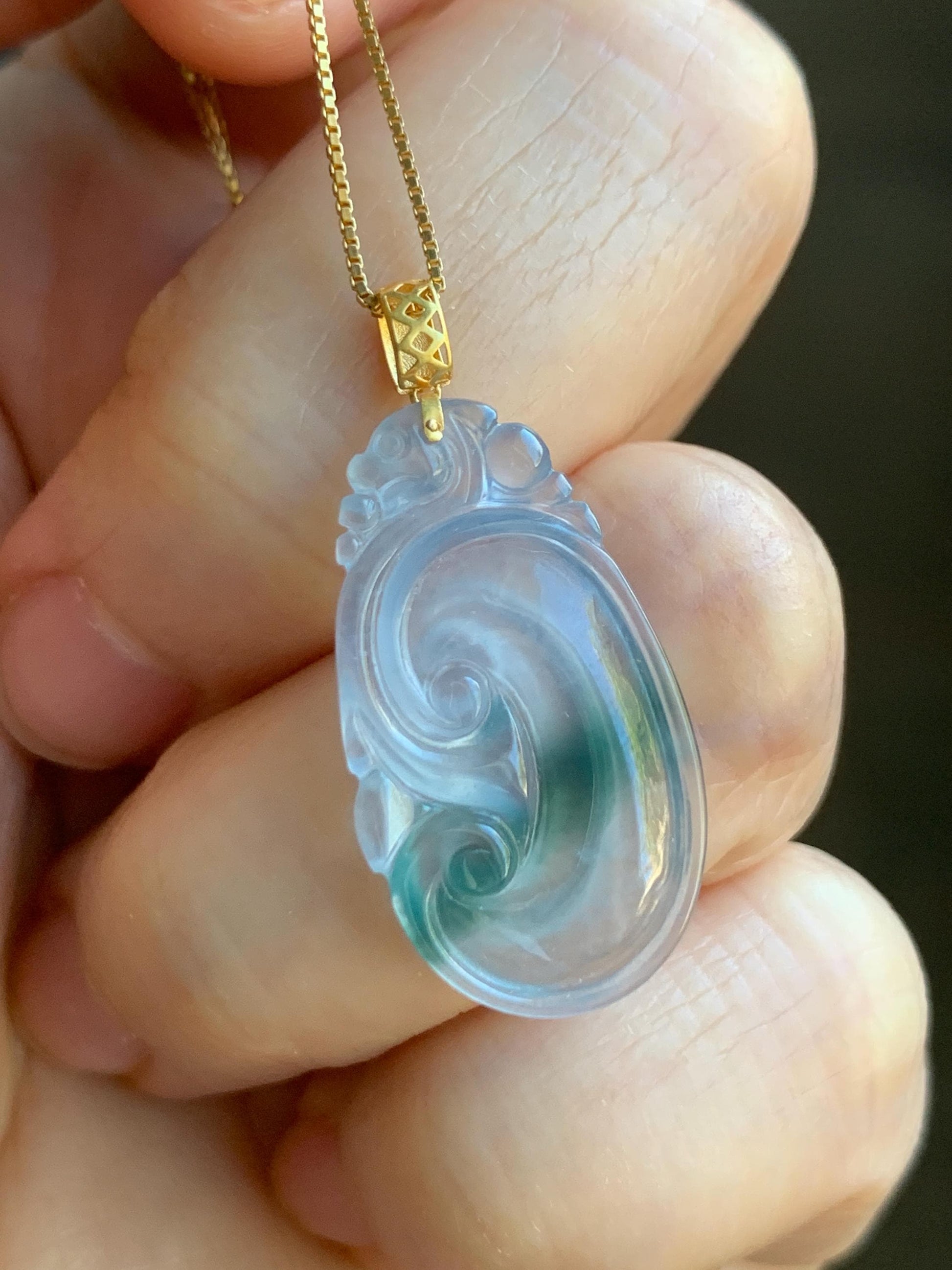 Natural Guatemalan Icy Highly Translucent Light Purplish Blue & Green Marbled Jadeite Ruyi Pendant 18K Yellow Gold 天然老种冰危浅蓝紫飘绿起光翡翠如意镶嵌吊坠 B