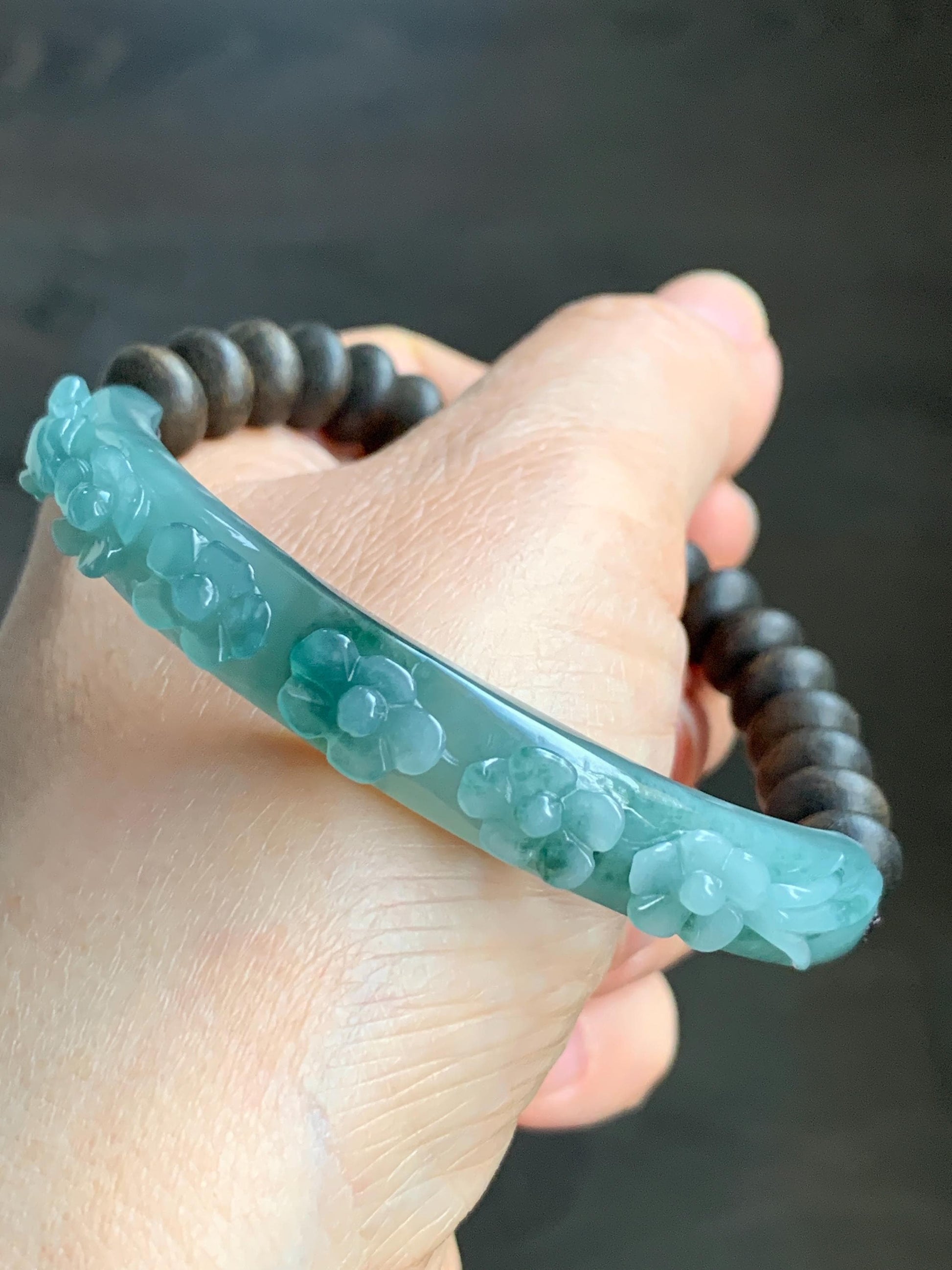 Natural Guatemalan Icy Translucent Teal Blue Jadeite Carved Cherry Blossom Cuff Agarwood Beaded Bracelet 60mm 7.25" 22g 天然冰危蓝飘绿翡翠梅花枝手牌沉香珠手串