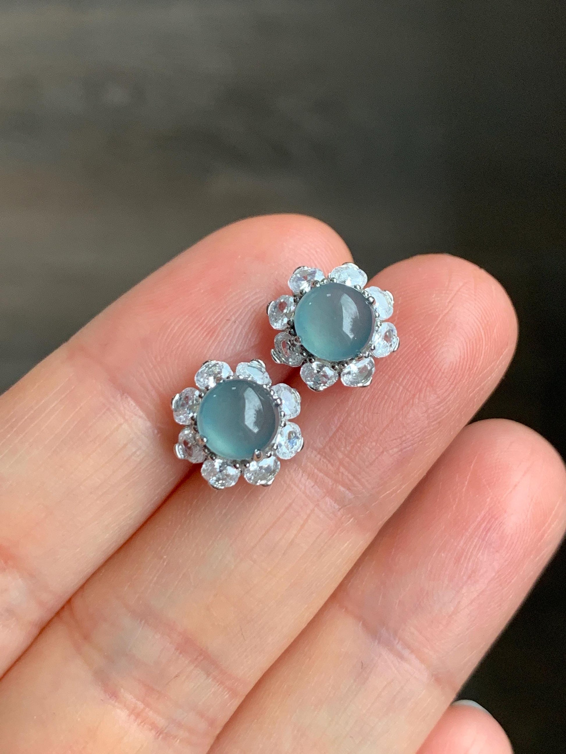 Natural Guatemalan Grade A Icy Highly Translucent Light Teal Blue Jadeite Round Stud Earrings Sterling Silver 天然冰危淡蓝翡翠蛋面银镶耳钉 SLL100